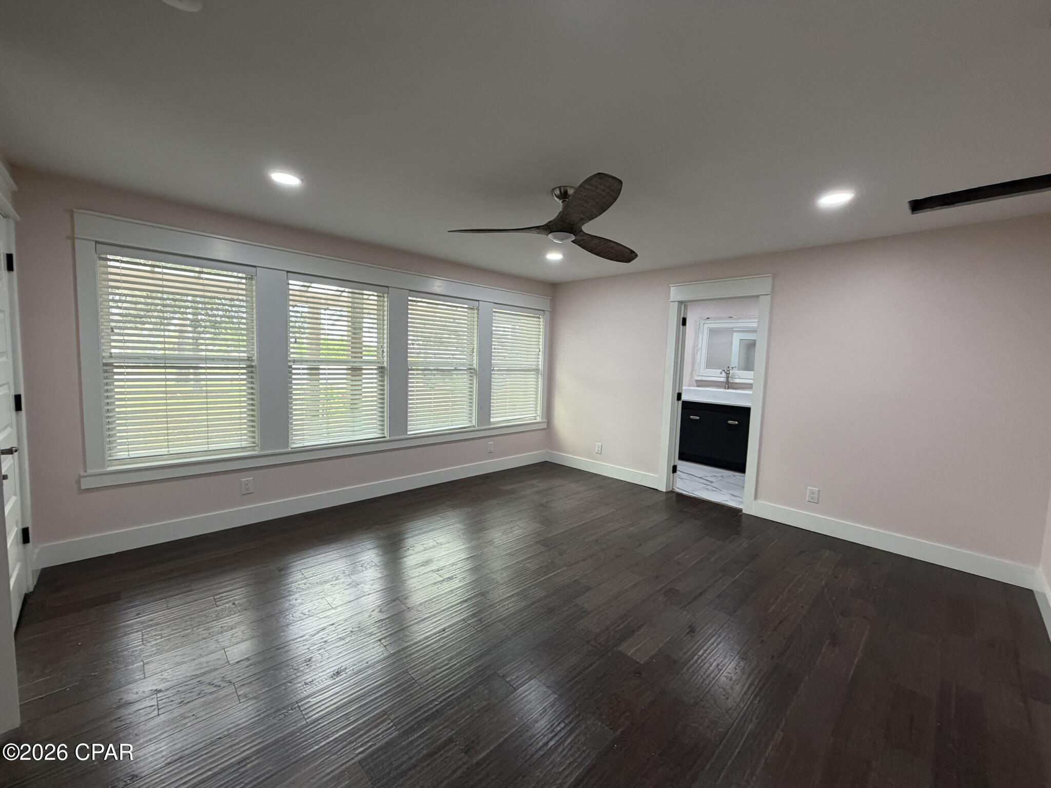 Island View Estates - Residential