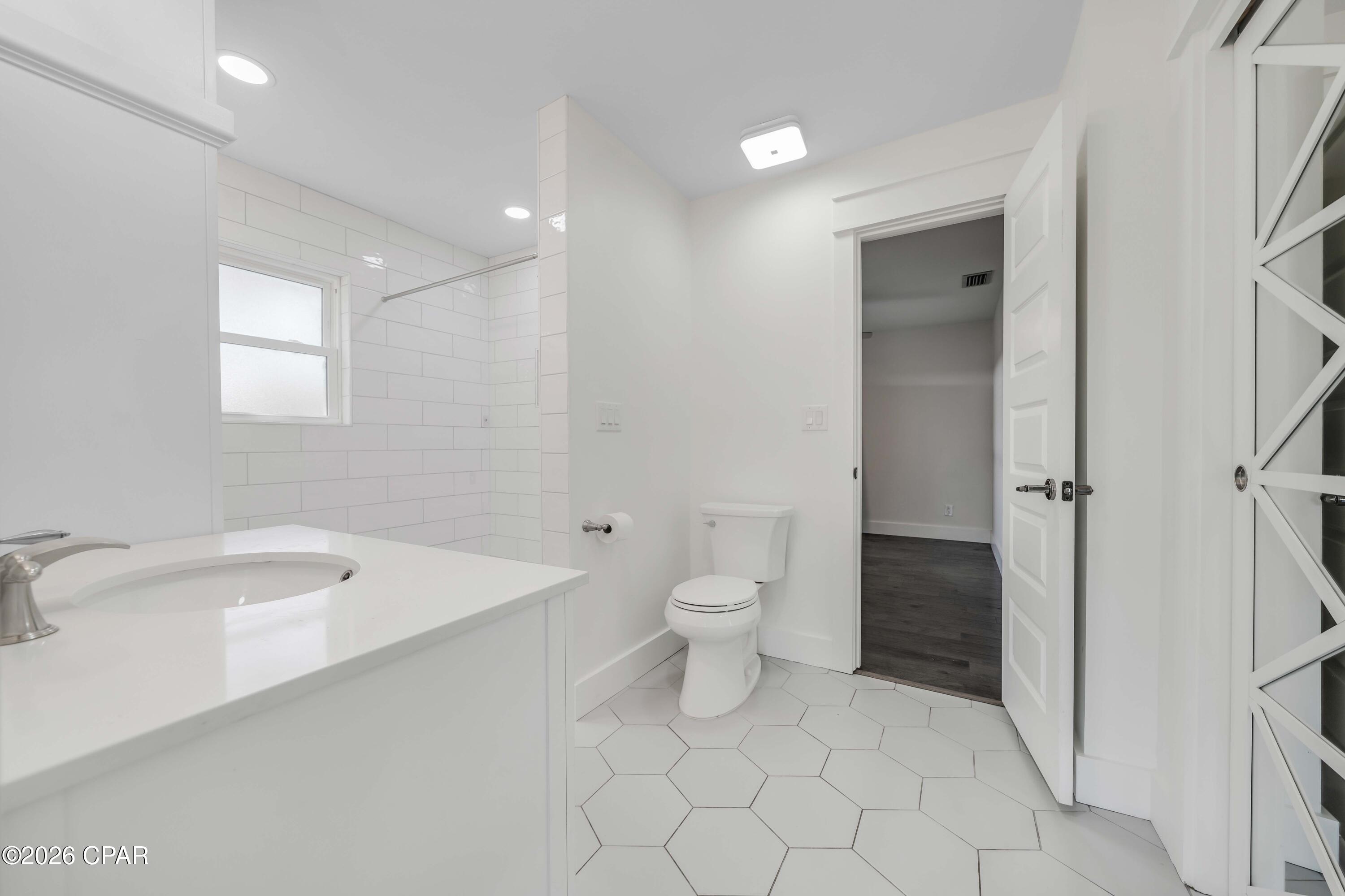 Island View Estates - Residential