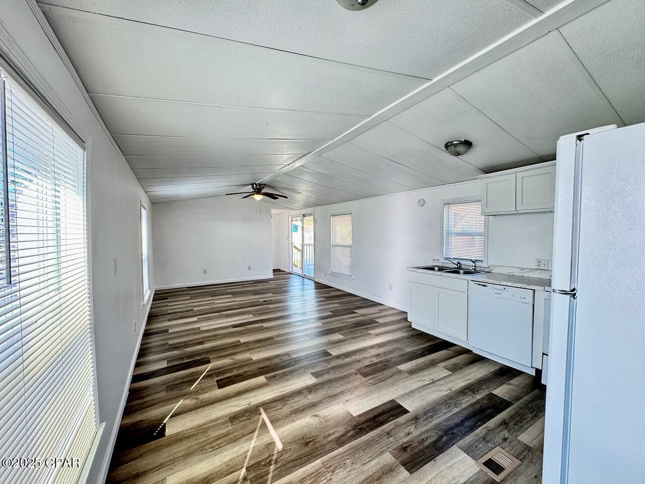 Laguna Beach Estates - Residential