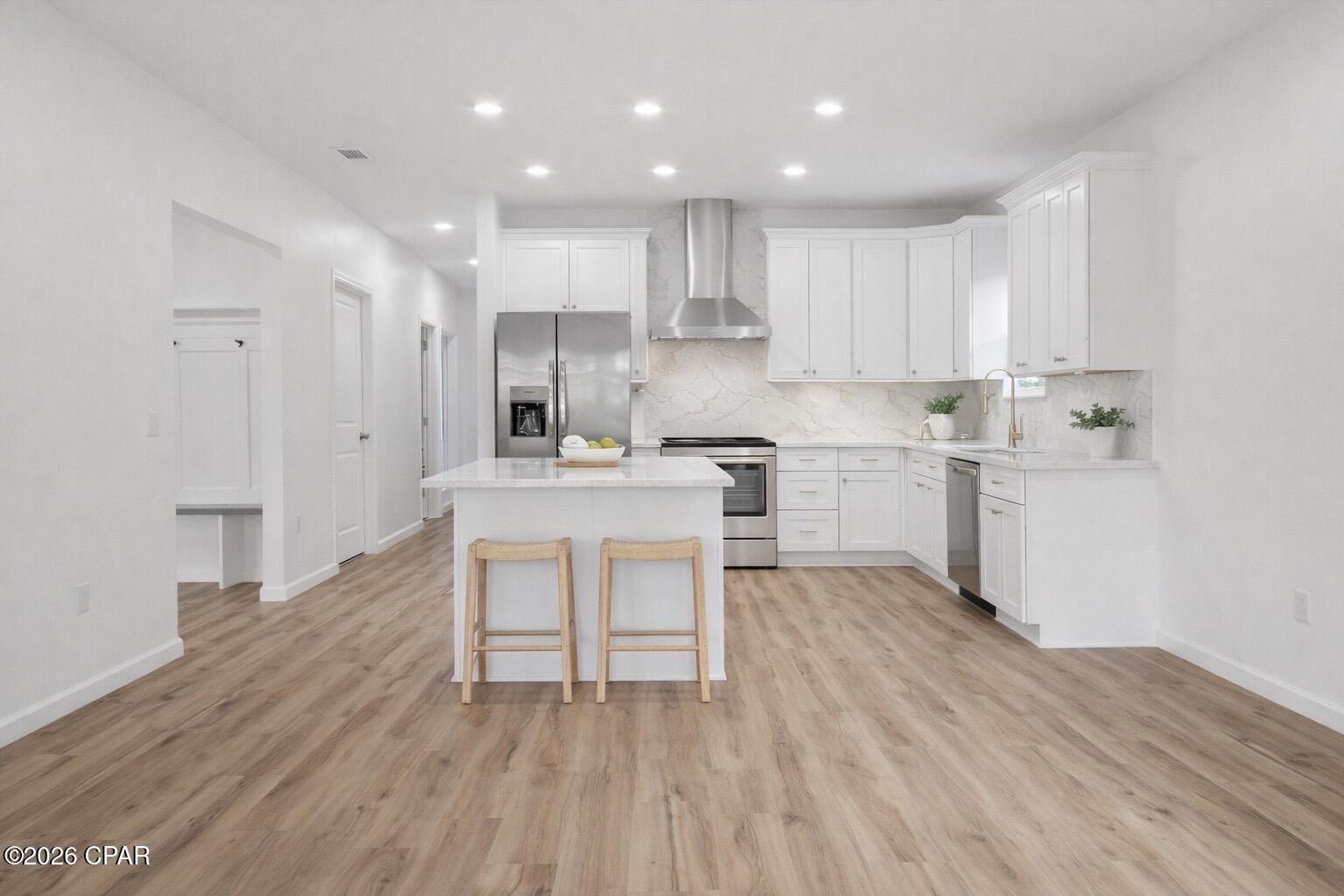 [No Recorded Subdiv] - Residential