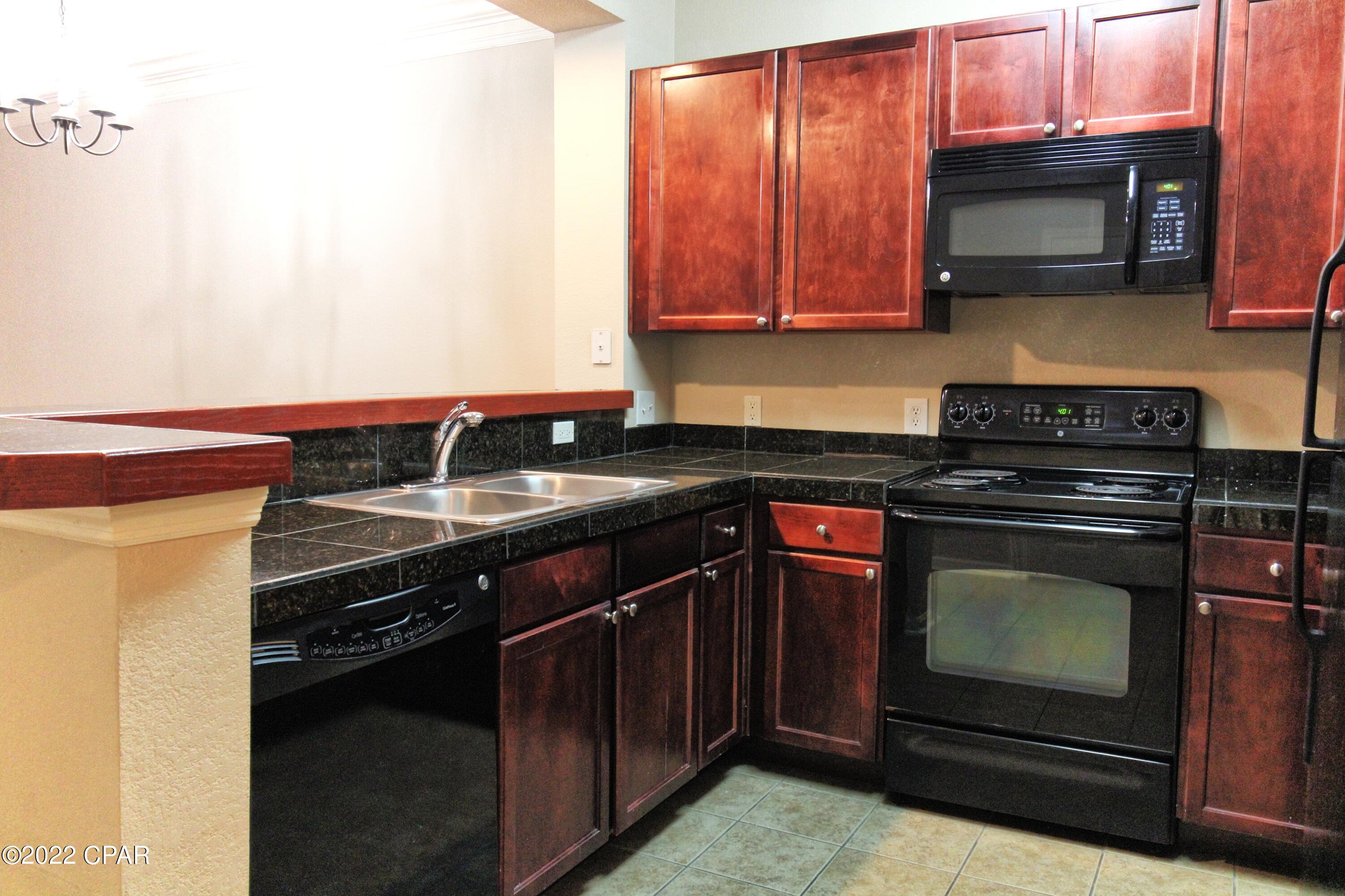 Baldwin Rowe - Residential