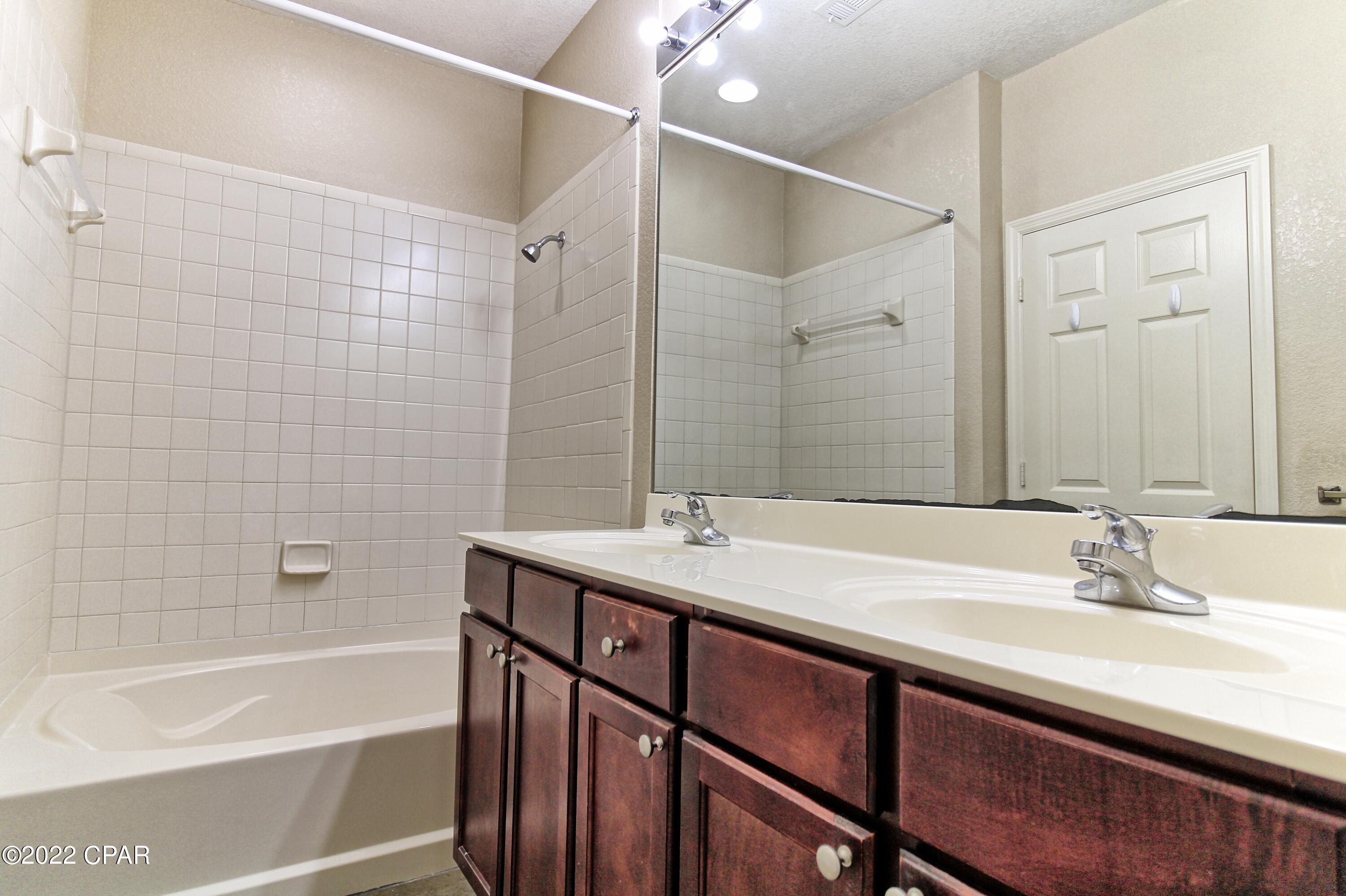 Baldwin Rowe - Residential