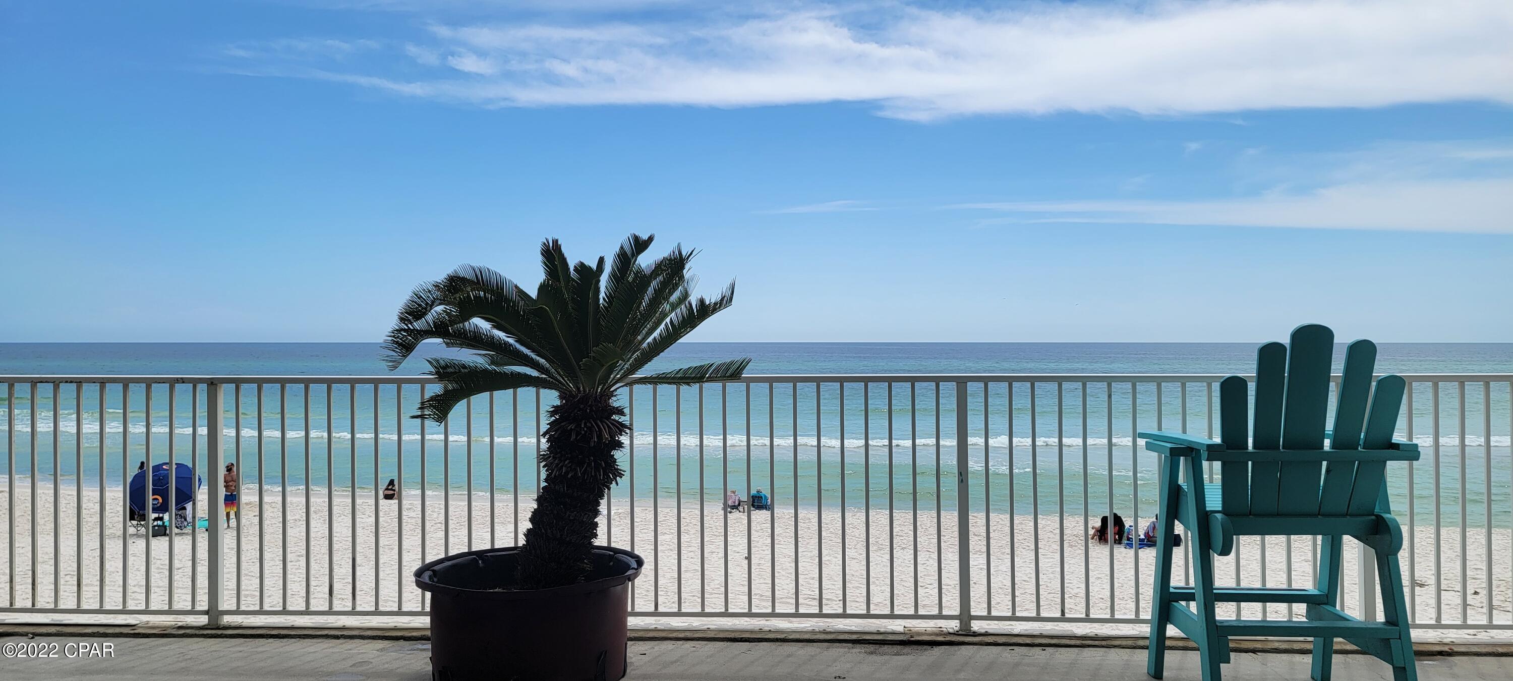 Fontainebleau Terrace - Residential