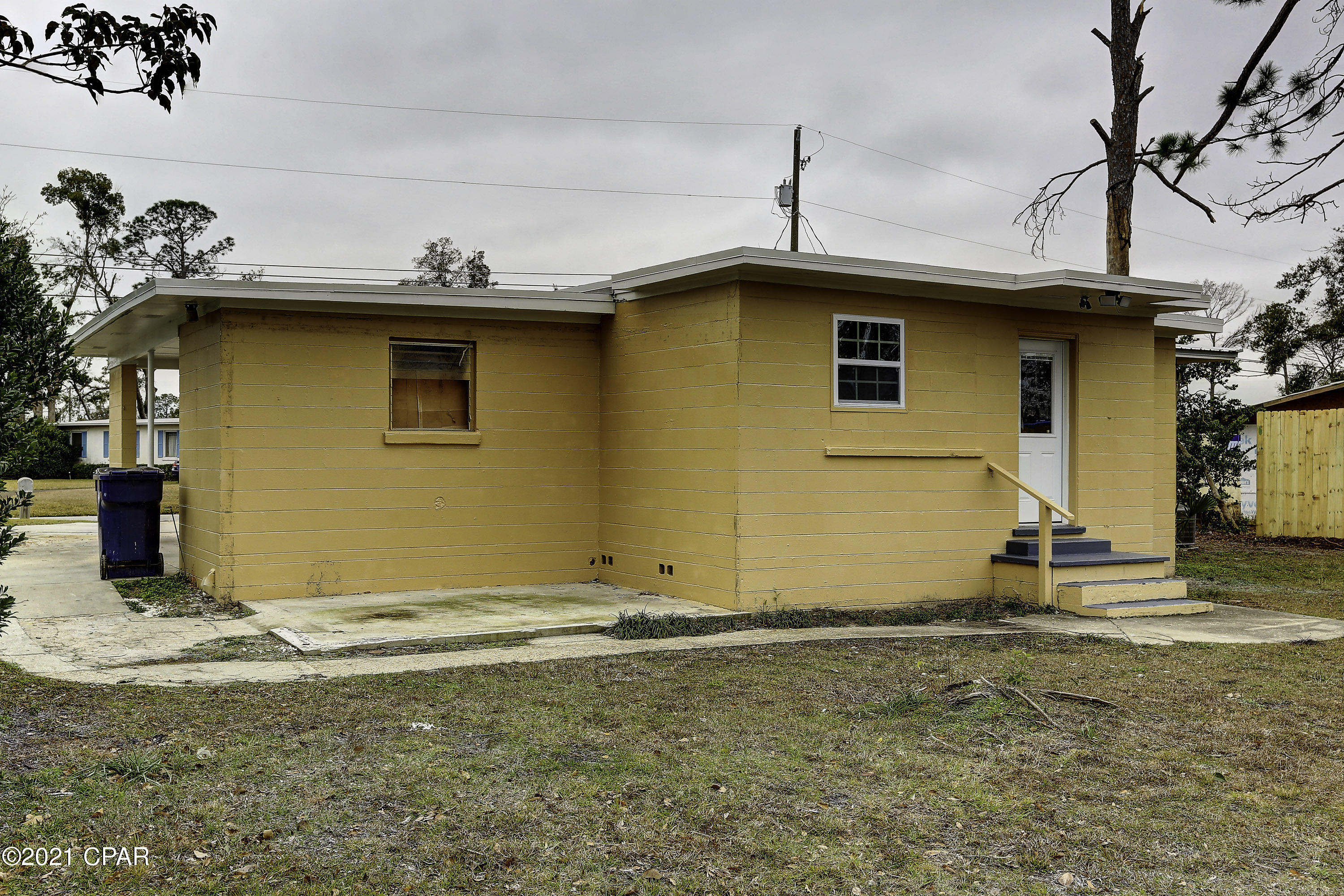 Hentz 1st Add Unit B - Residential