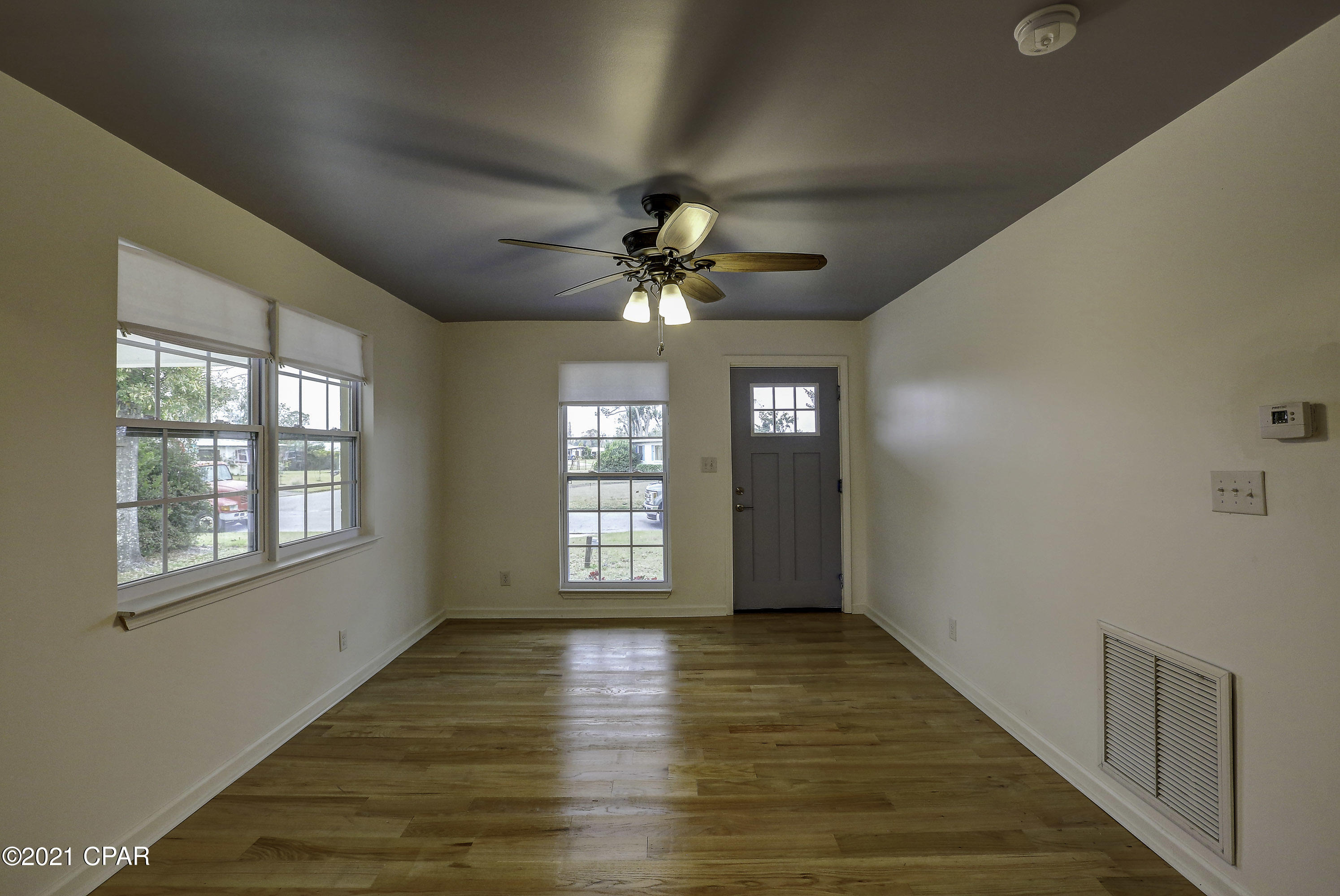 Hentz 1st Add Unit B - Residential