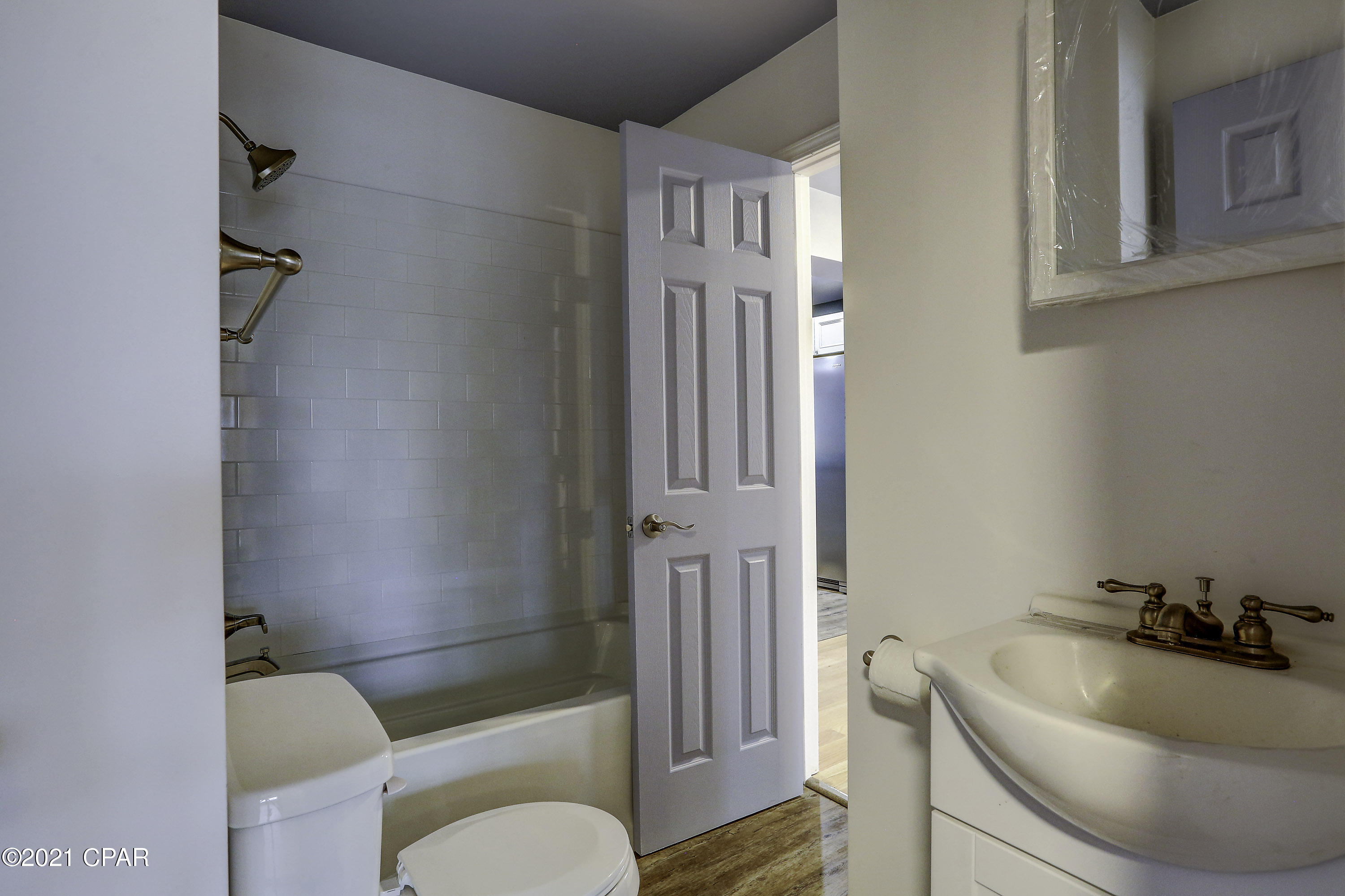 Hentz 1st Add Unit B - Residential