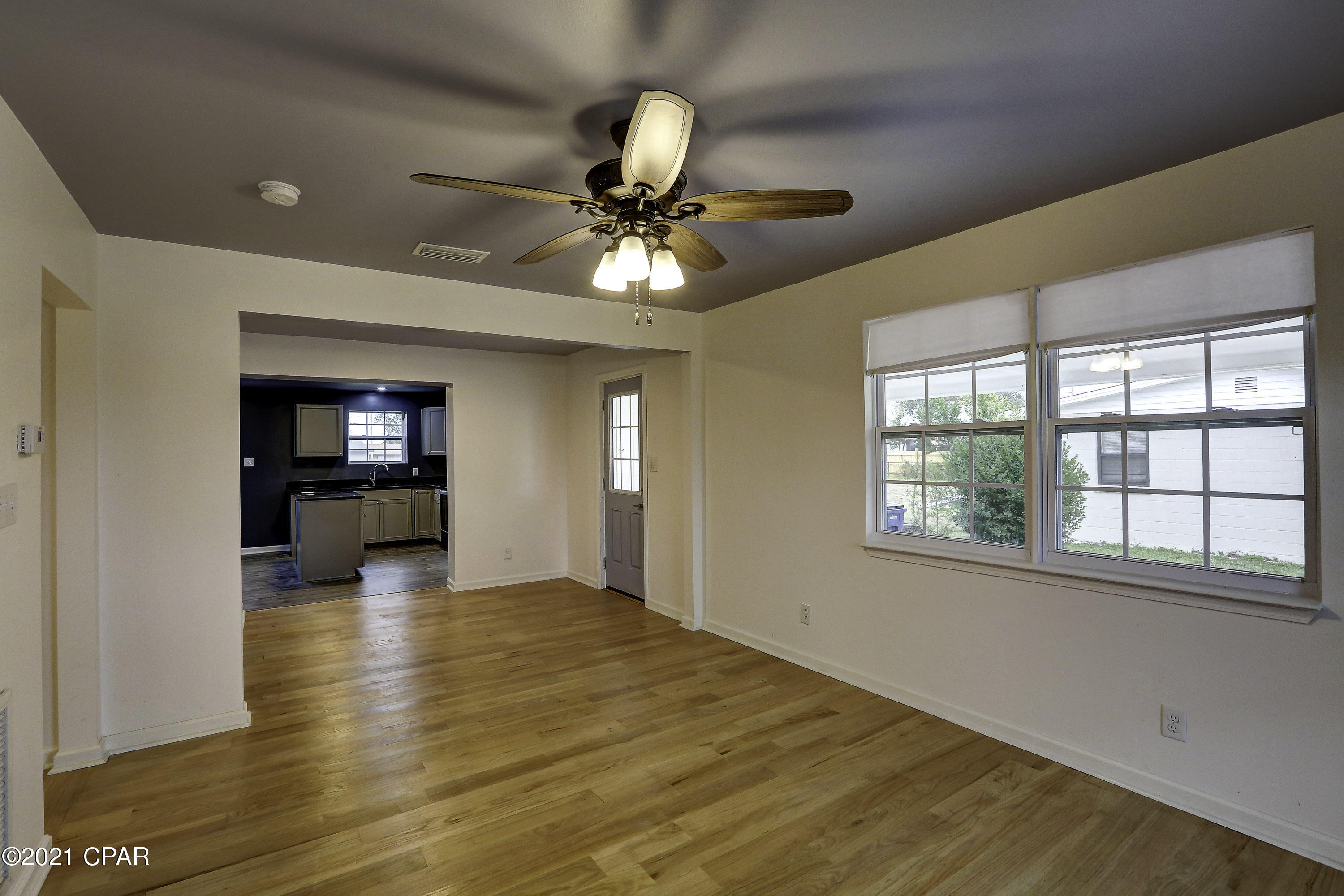 Hentz 1st Add Unit B - Residential