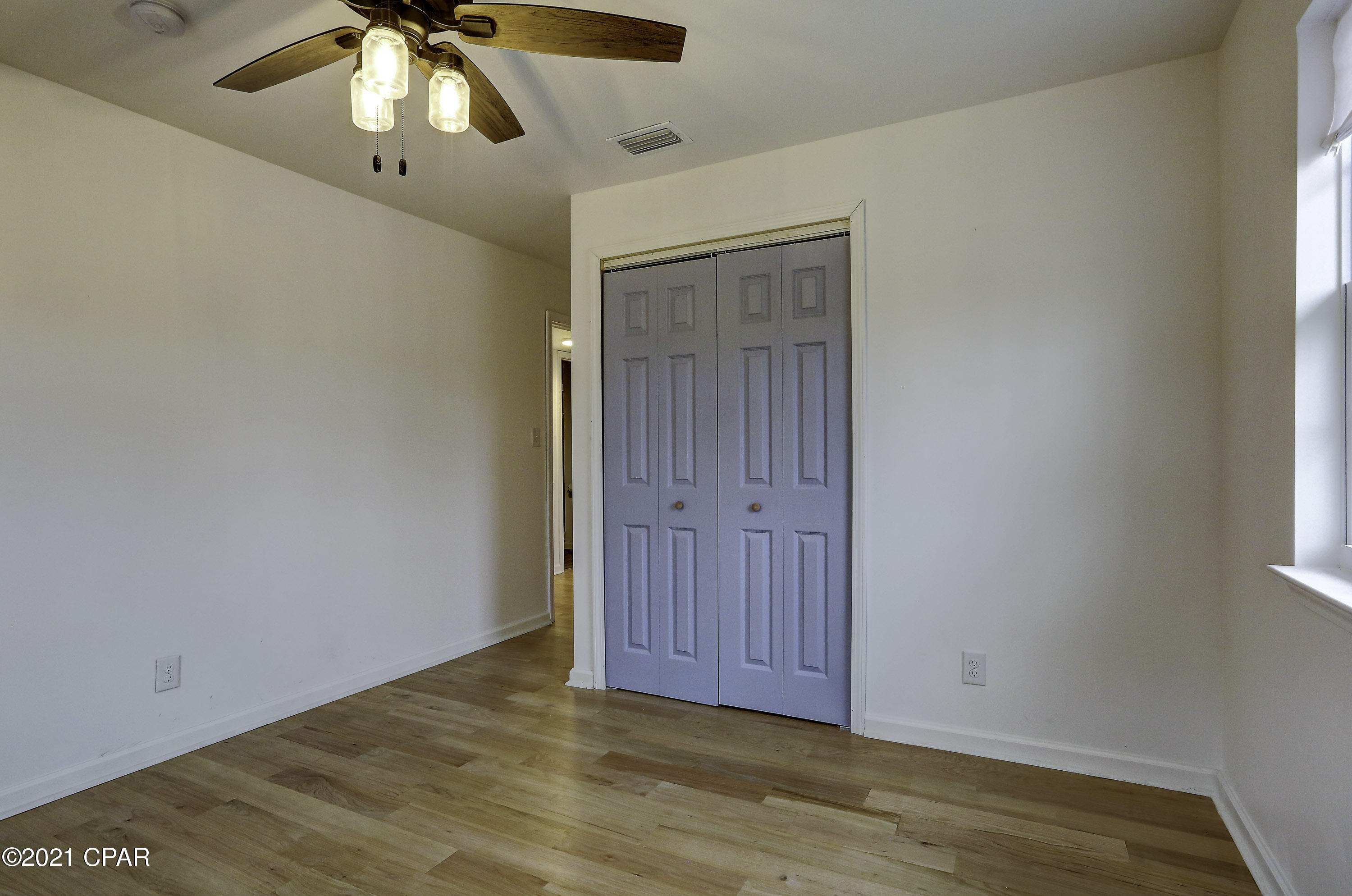 Hentz 1st Add Unit B - Residential