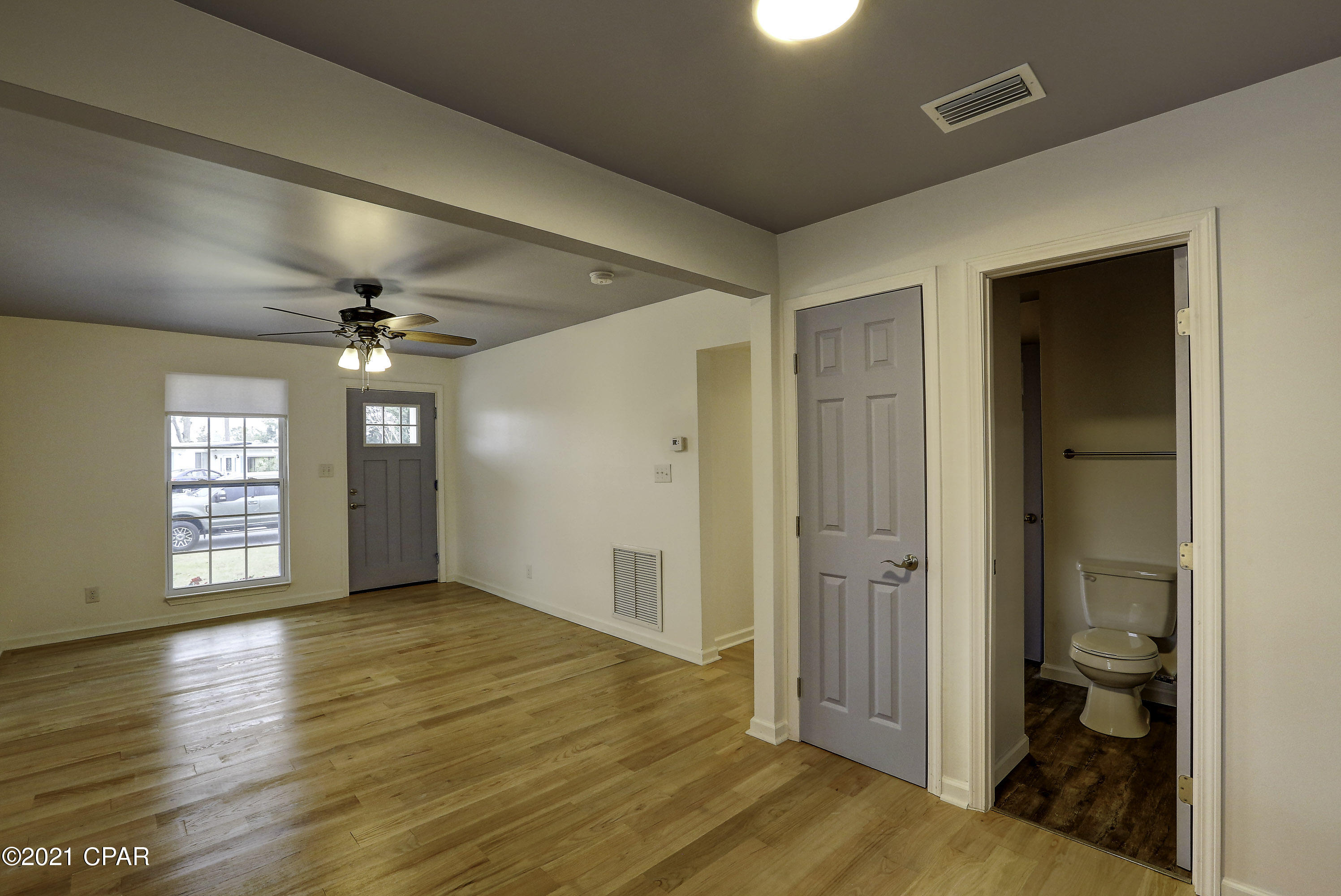 Hentz 1st Add Unit B - Residential