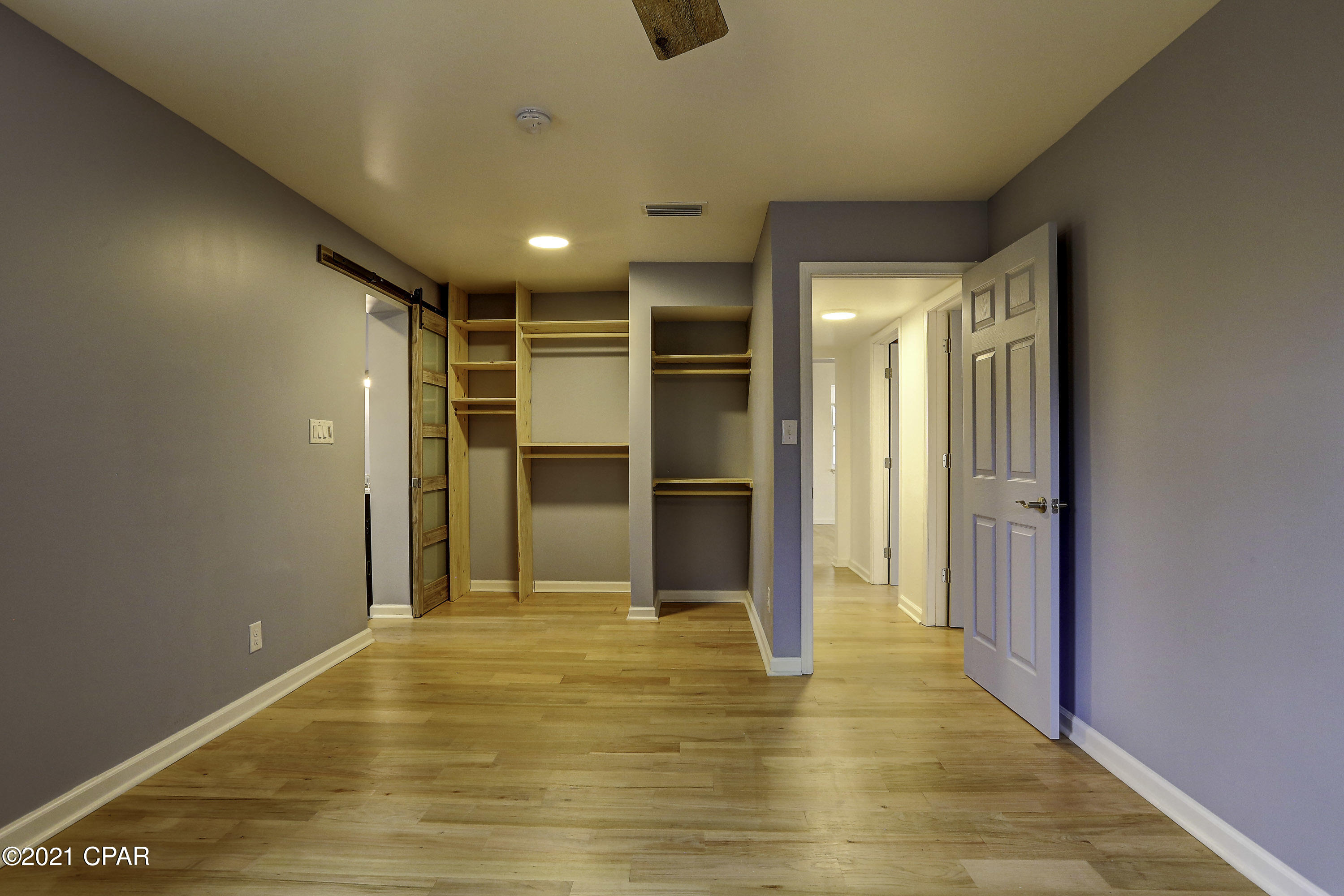 Hentz 1st Add Unit B - Residential