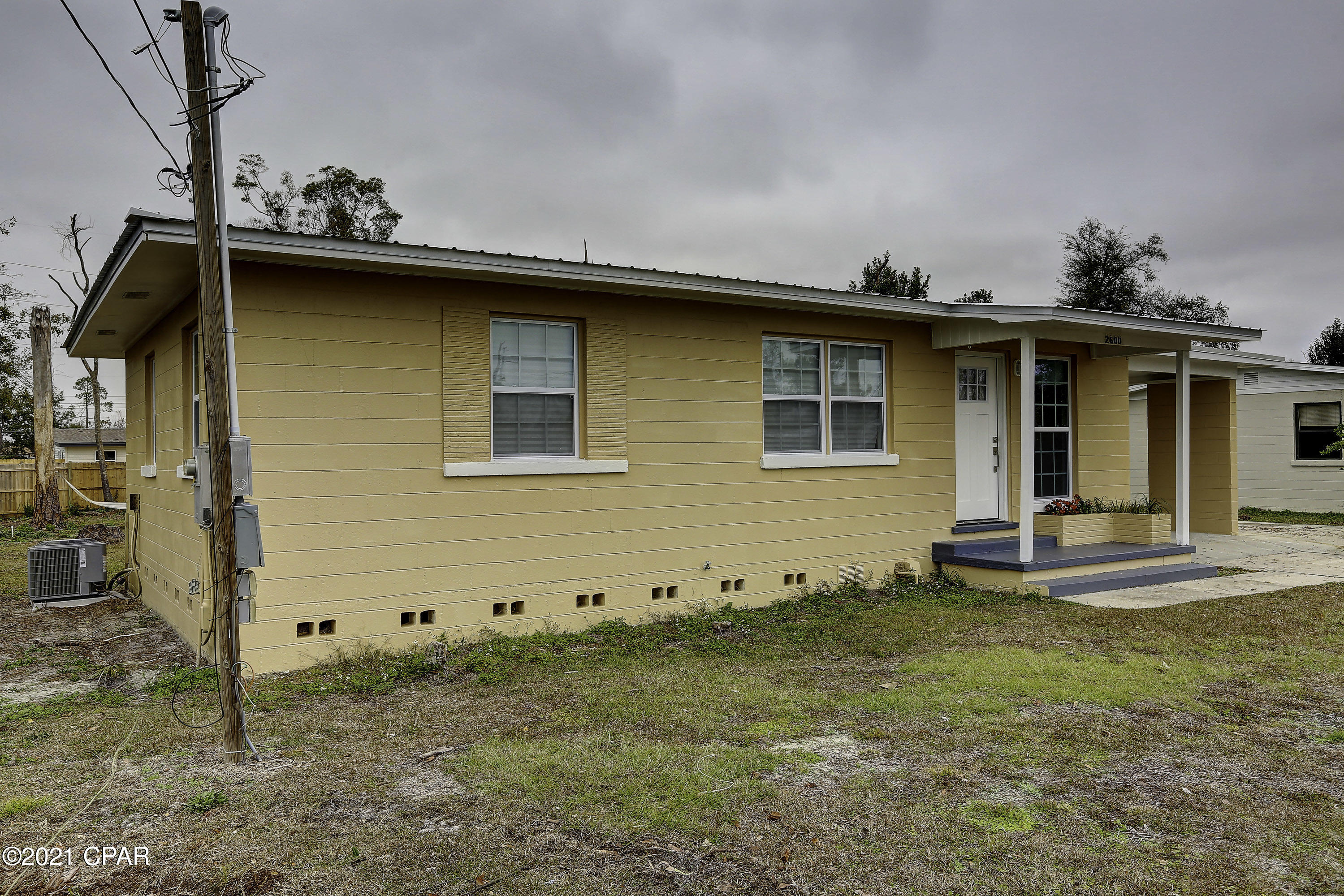 Hentz 1st Add Unit B - Residential