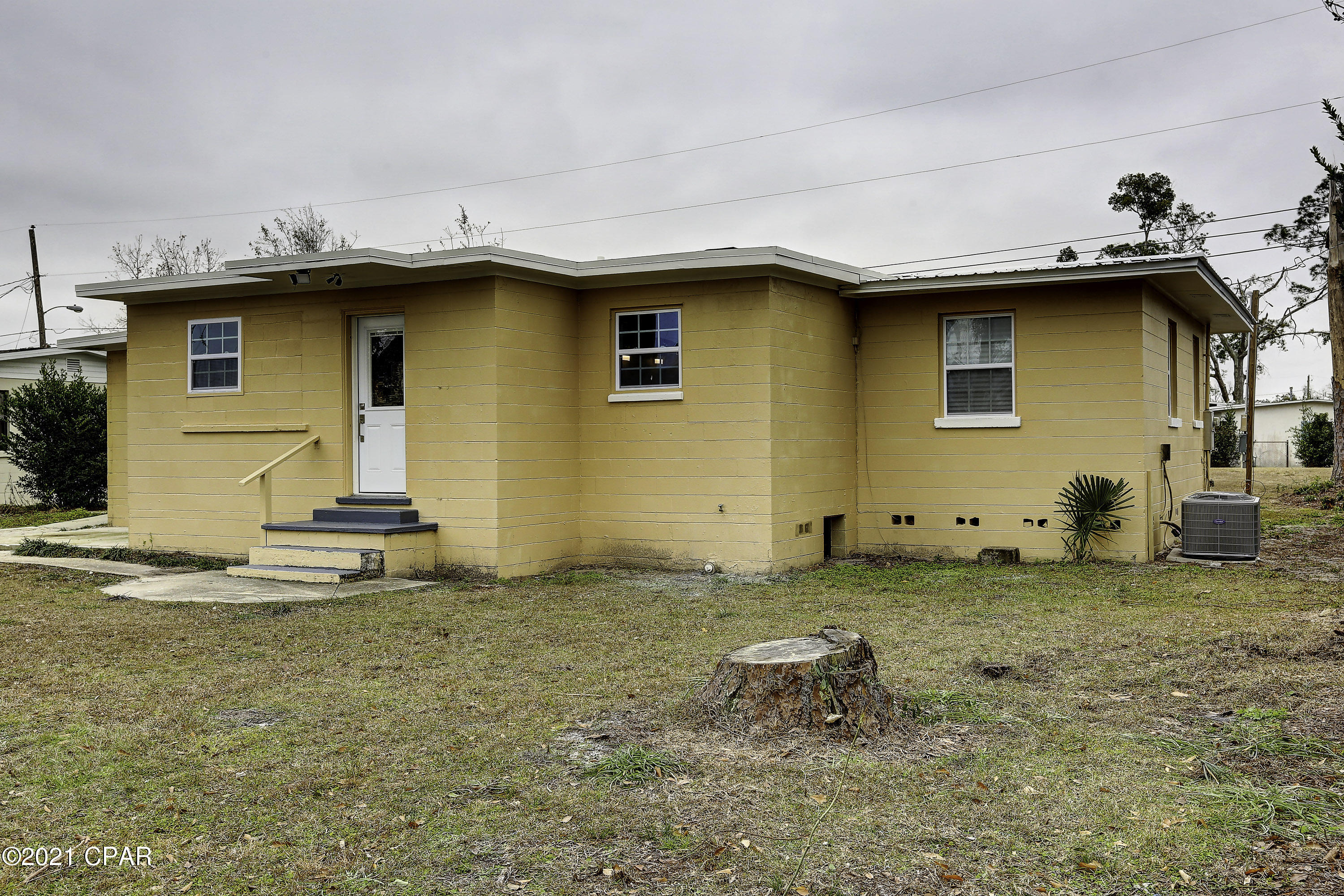 Hentz 1st Add Unit B - Residential