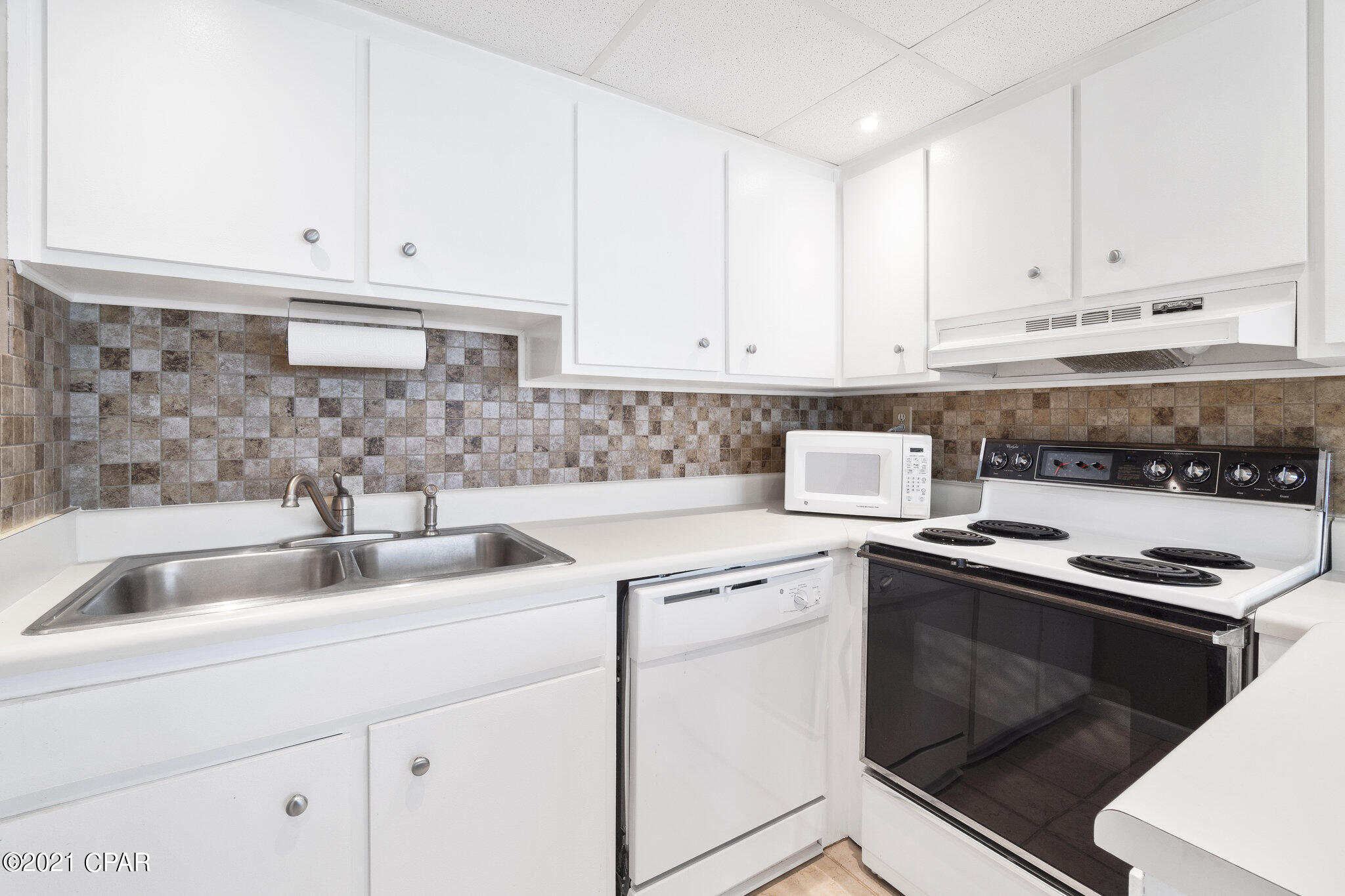 Sunbird Condo - Residential