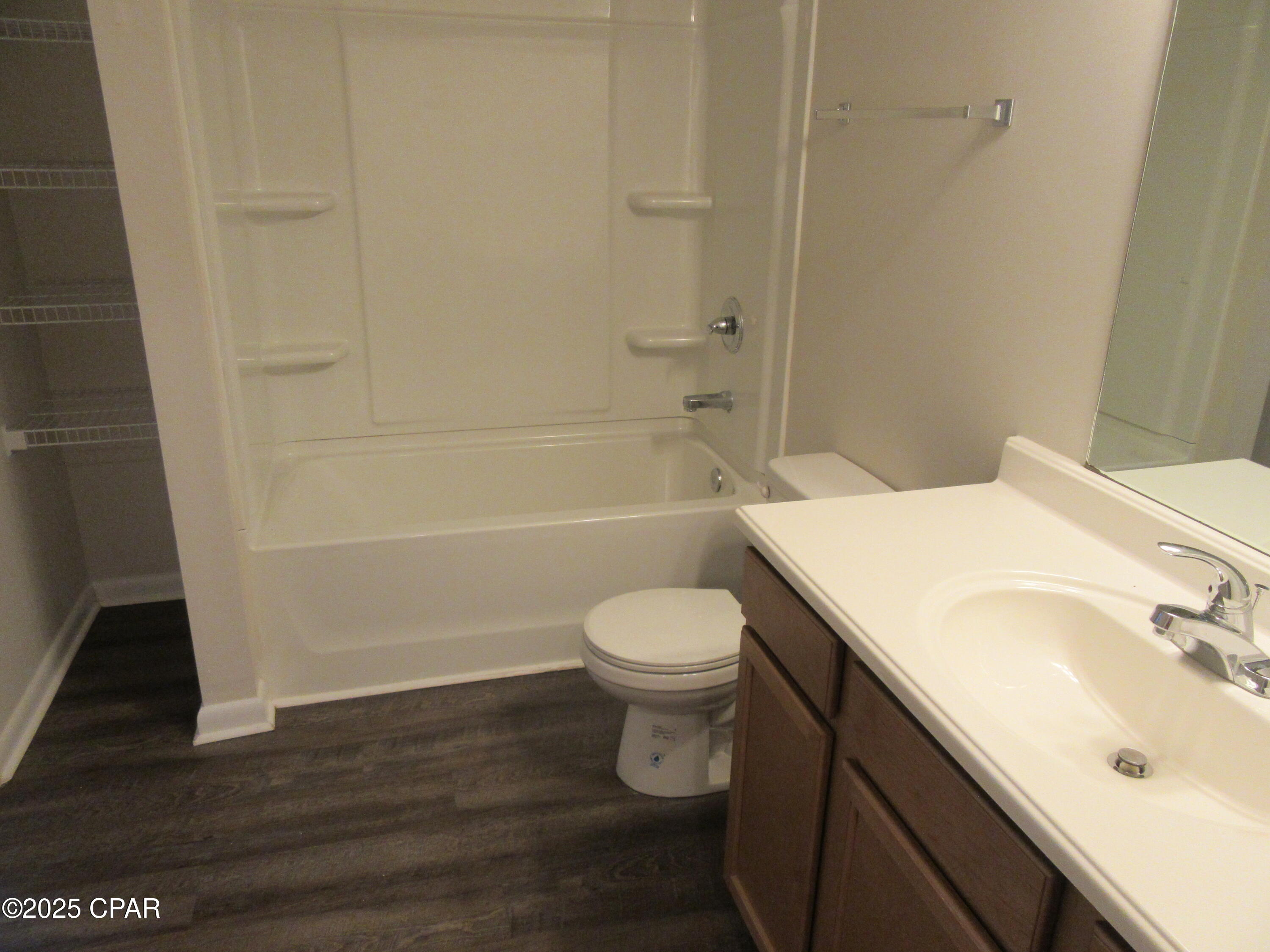 [No Recorded Subdiv] - Residential Lease