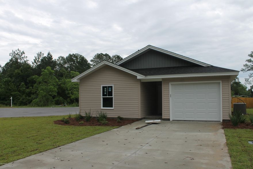 Great home in central Bay County. Tile floors, stainless steel appliances, on a culd a sac Home is currently under construction