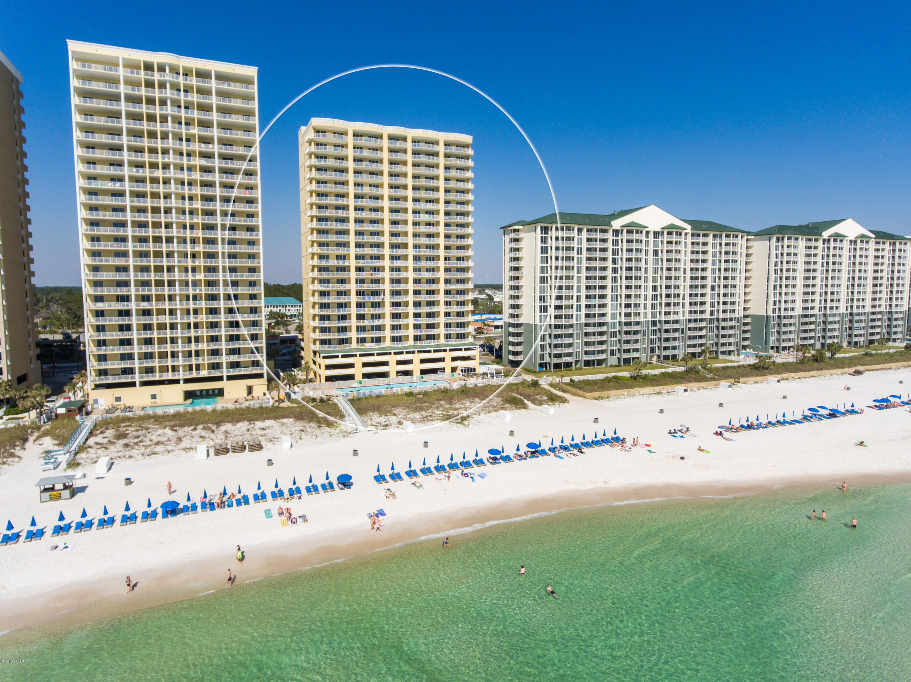 Twin Palms Resort - Residential