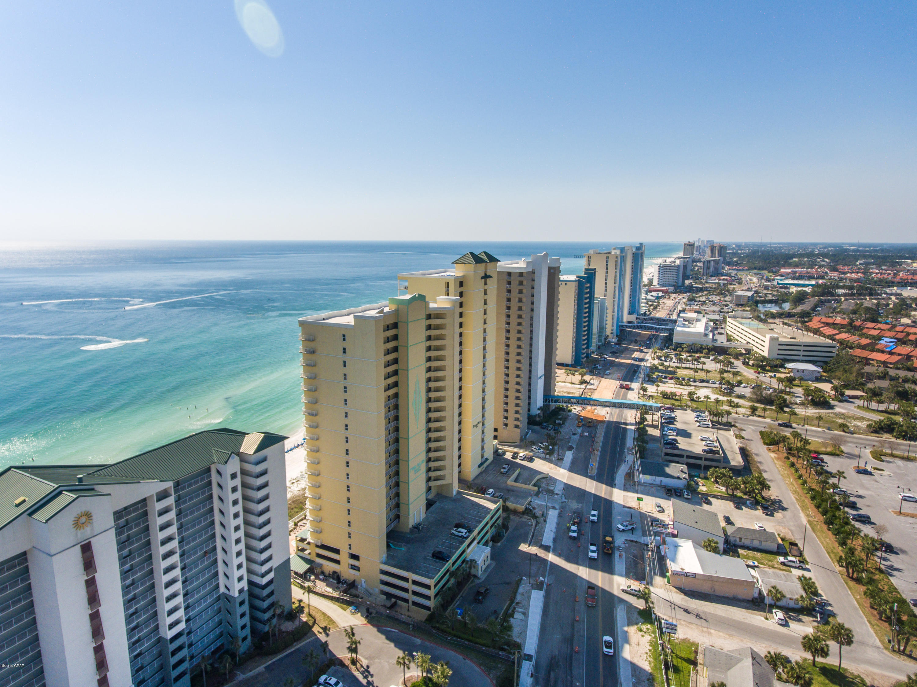 Twin Palms Resort - Residential