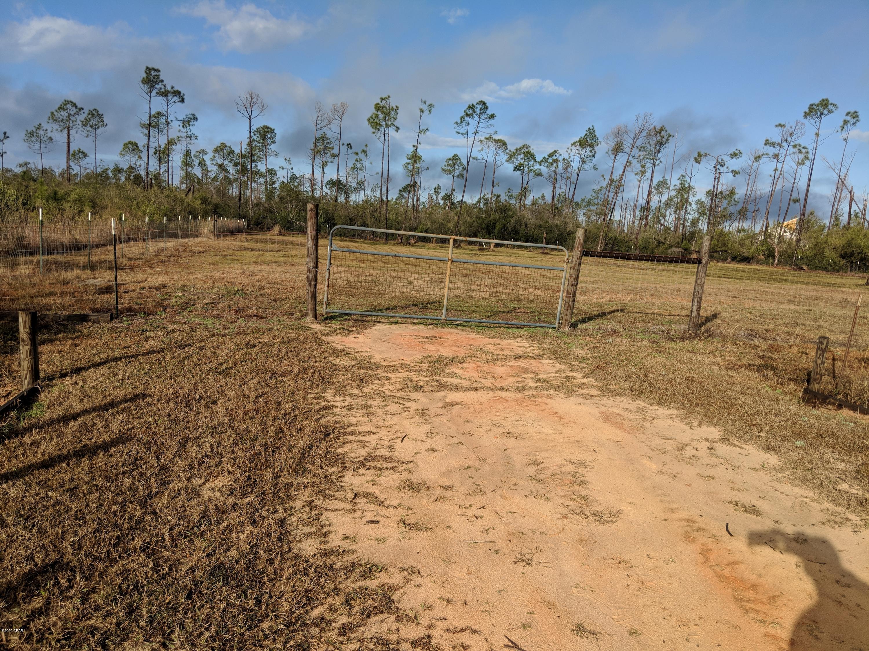 [No Recorded Subdiv] - Land