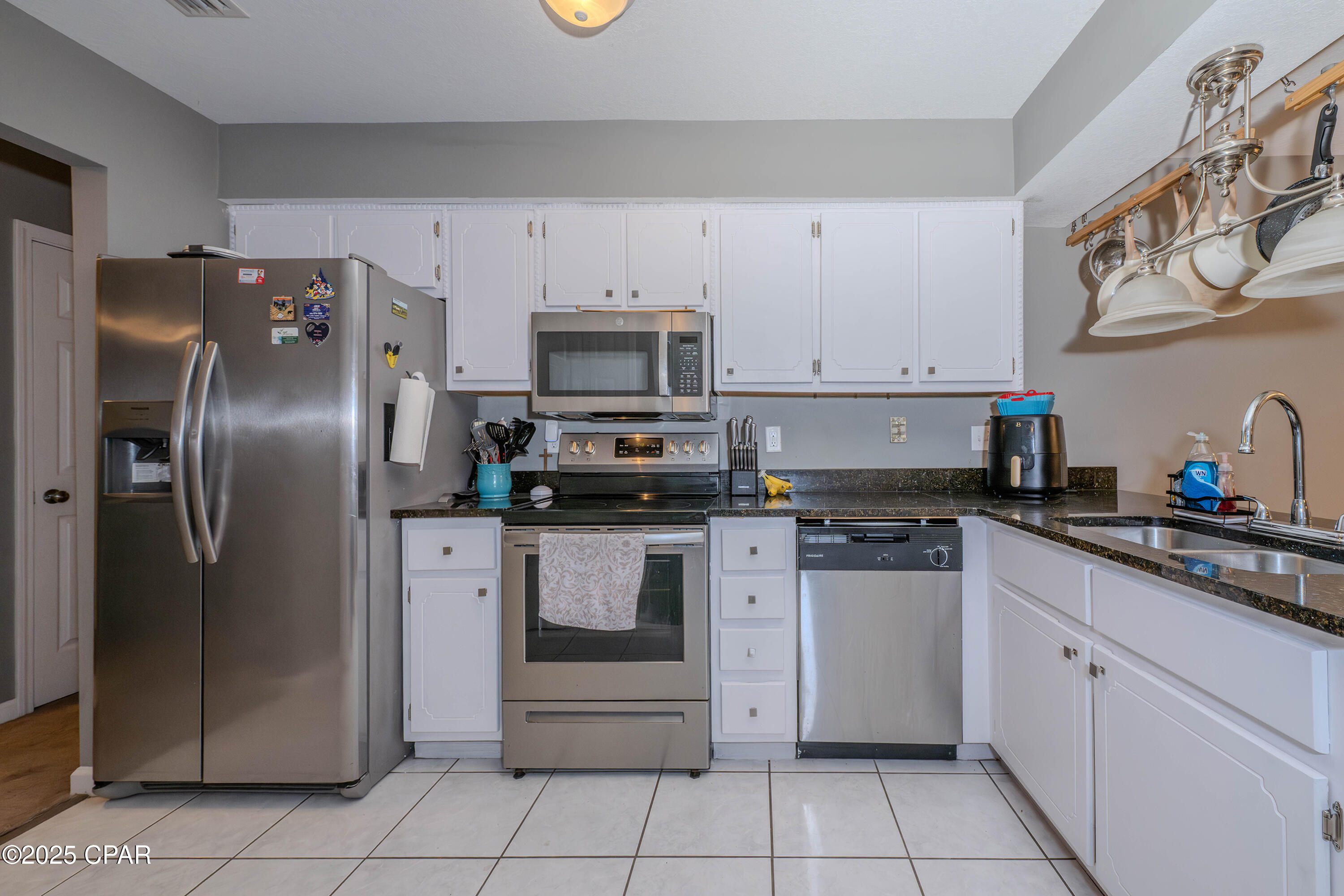 Shadow Bay Unt 3 & 4 - Residential