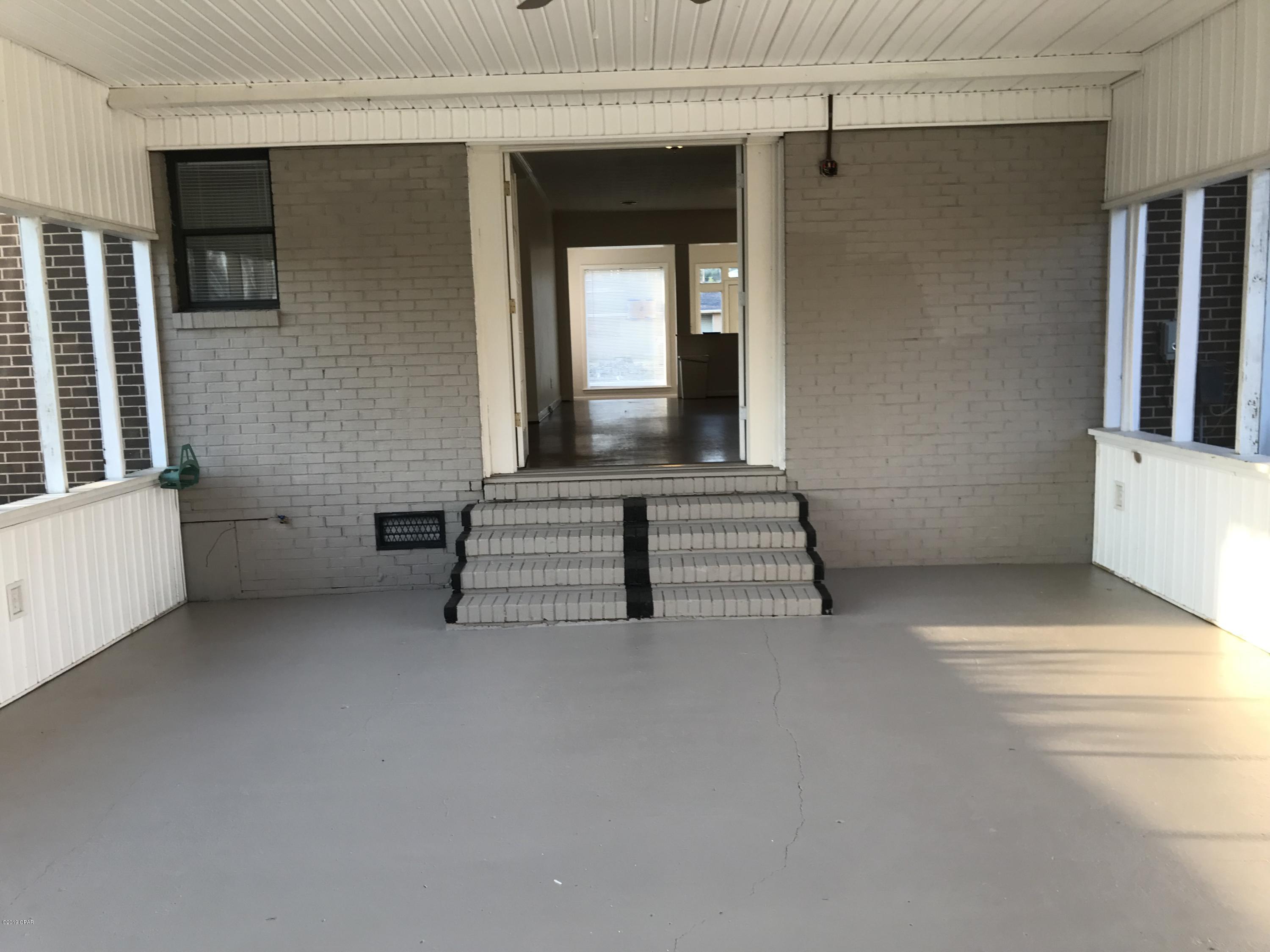 West Manor - Residential