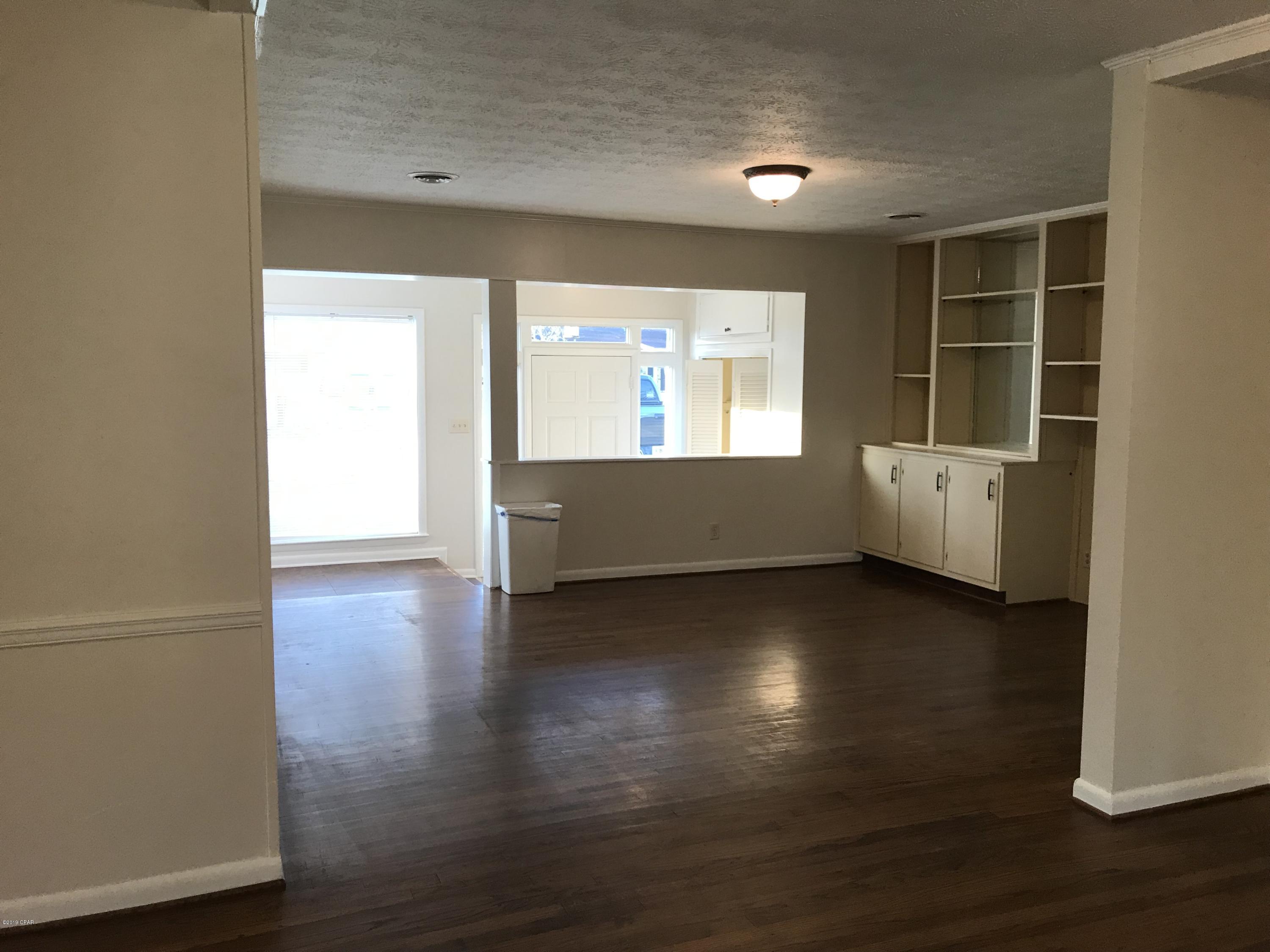 West Manor - Residential