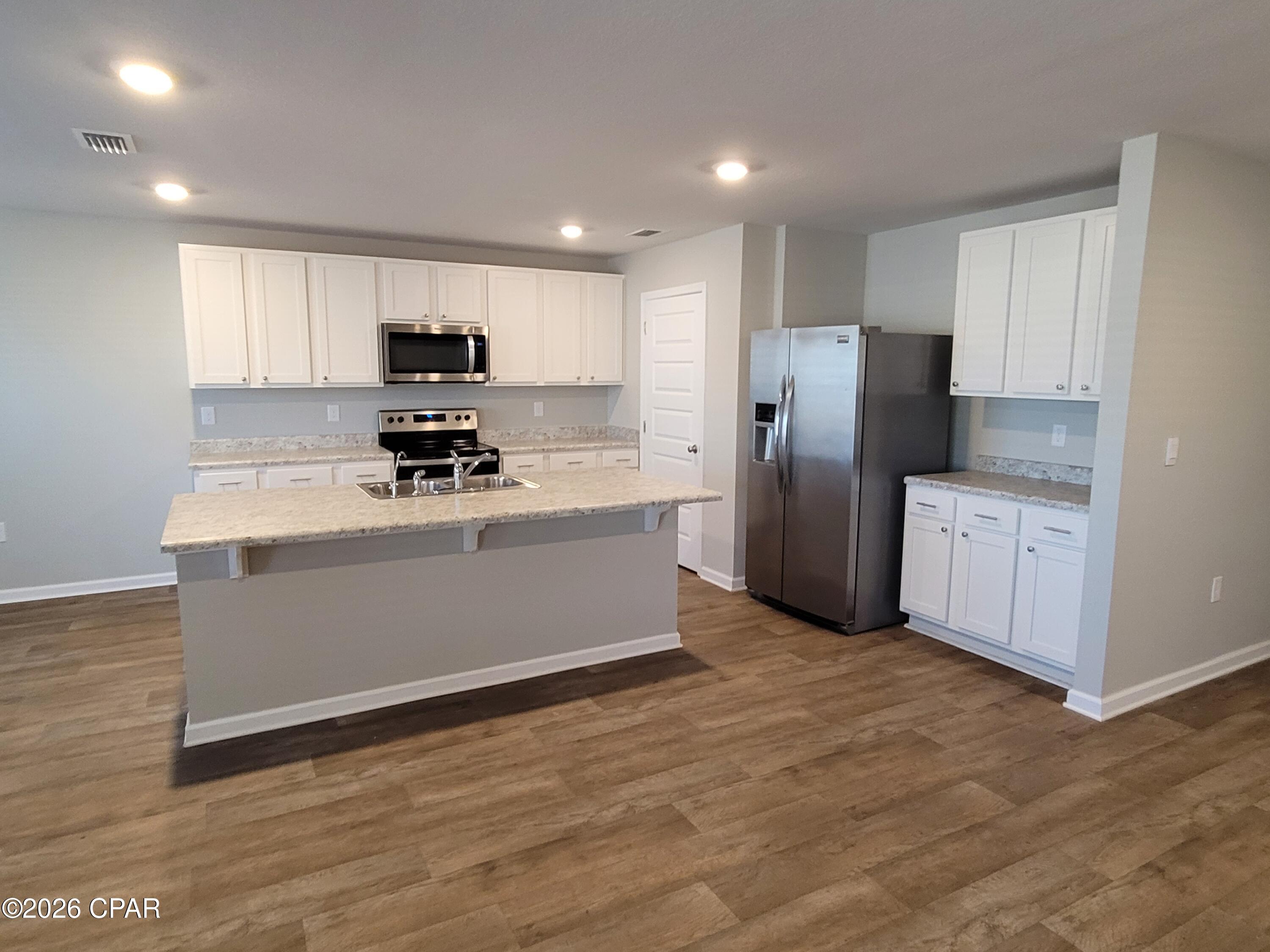 [No Recorded Subdiv] - Residential Lease