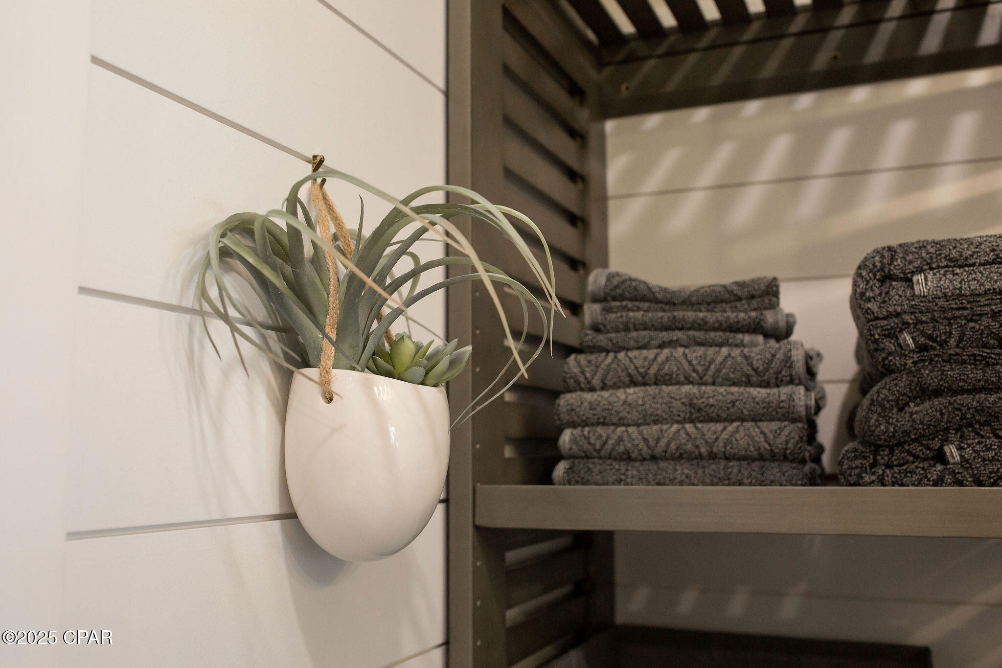 Fontainebleau Terrace - Residential