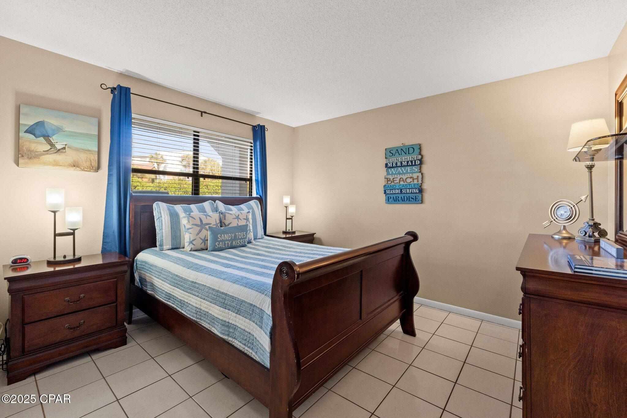 Edgewater Golf Villas II-A - Residential