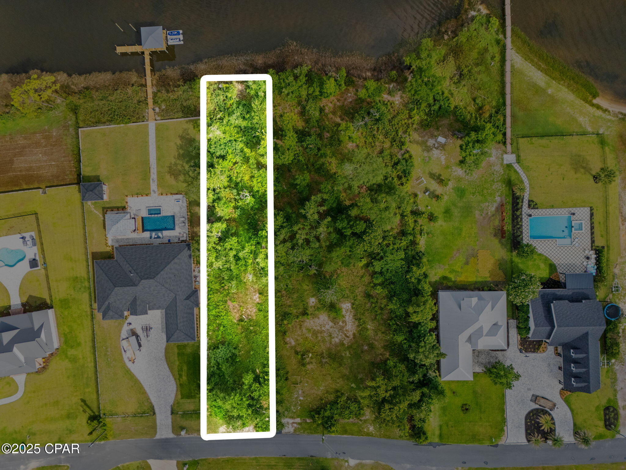 College Point 1st Add - Land