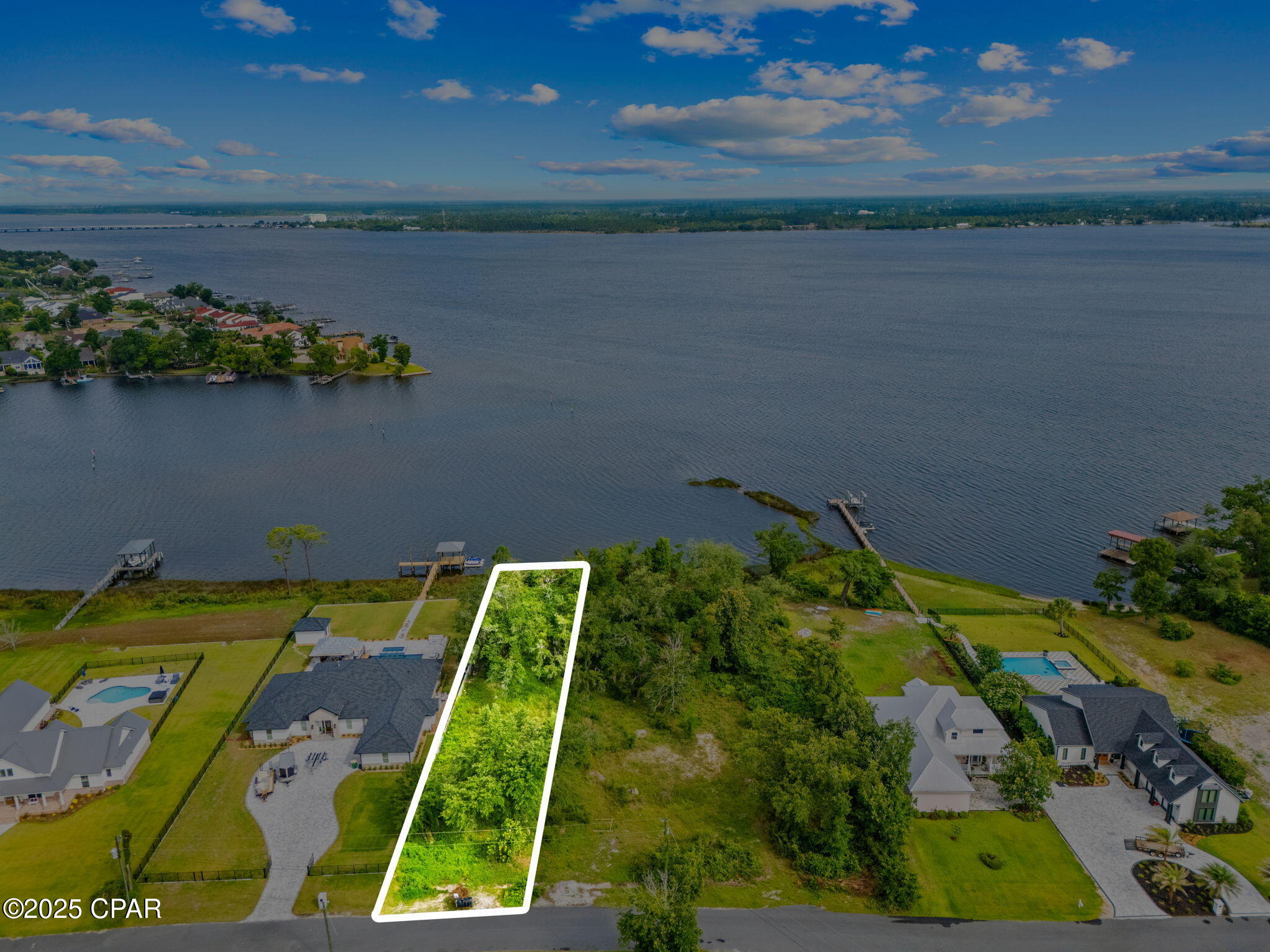 College Point 1st Add - Land