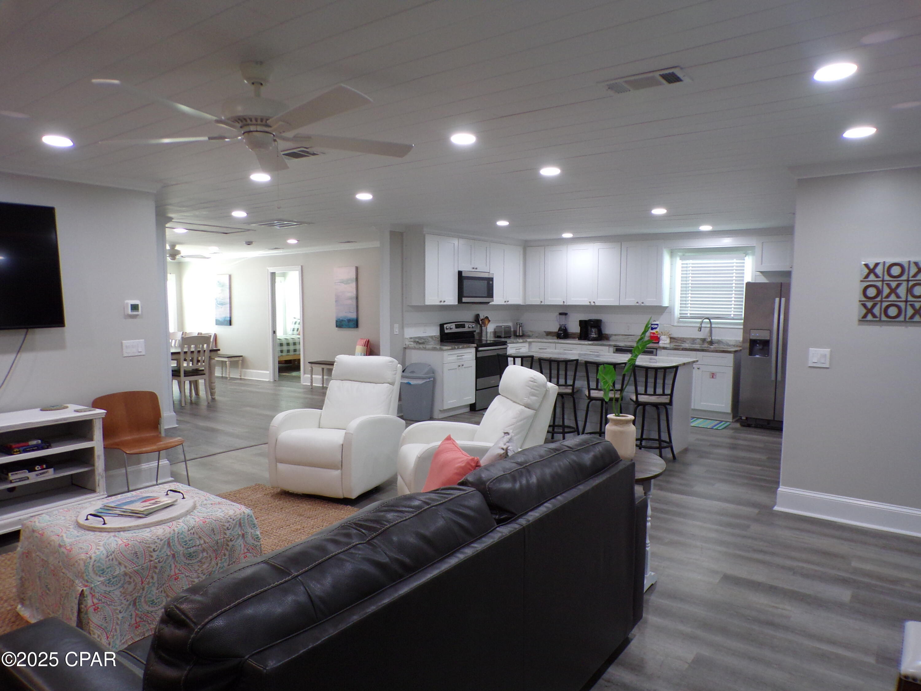 Bel Air - Residential