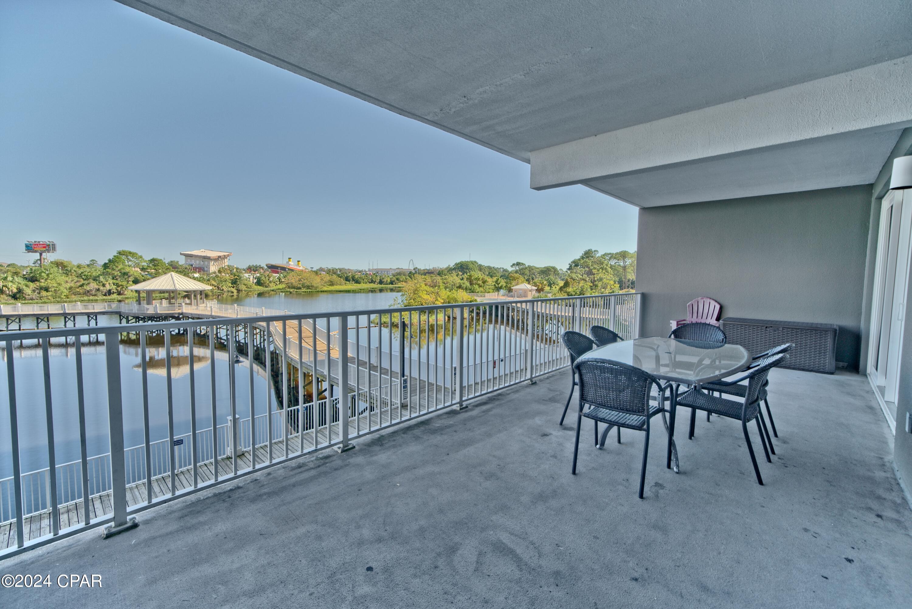 Laketown Wharf - Residential