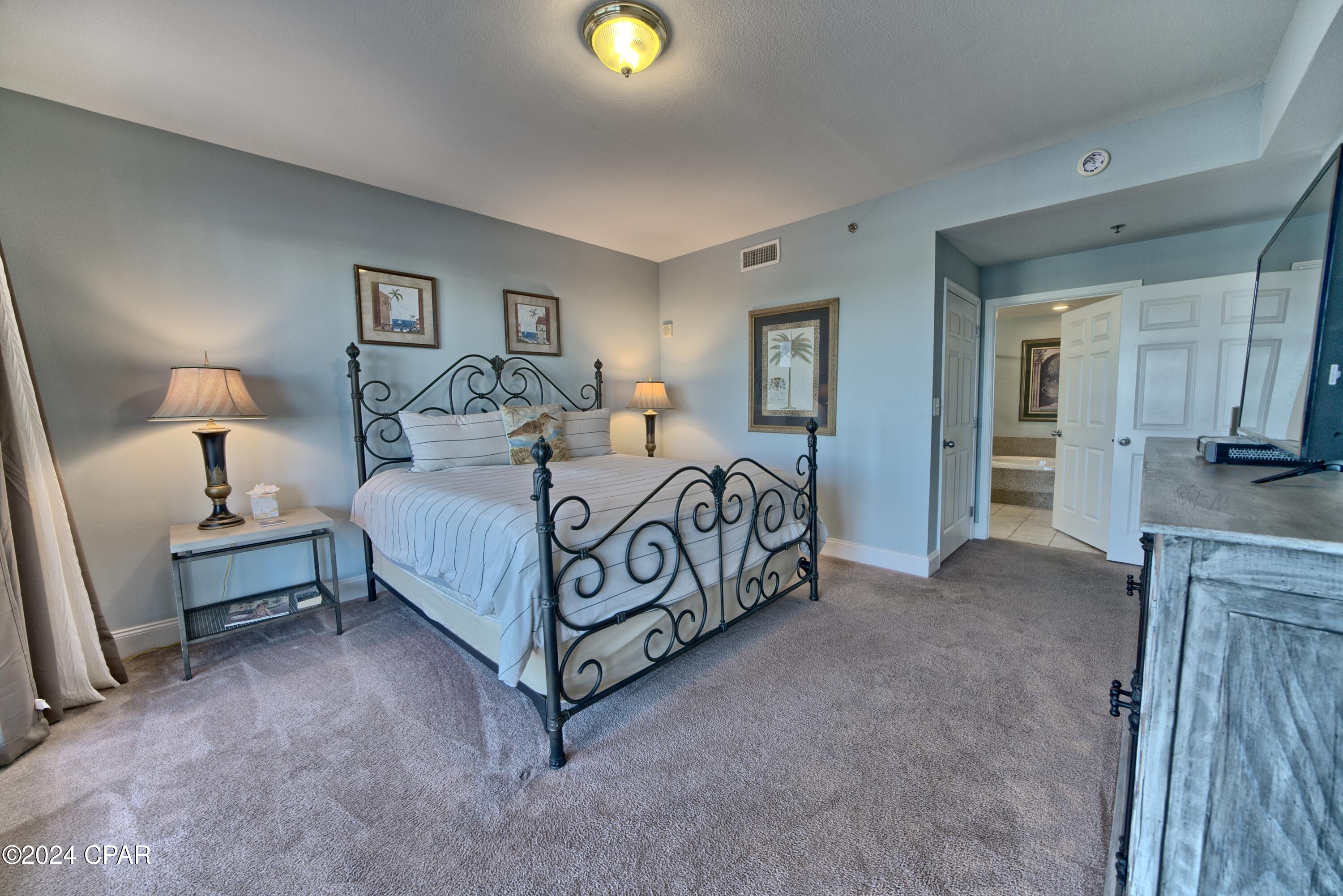 Laketown Wharf - Residential