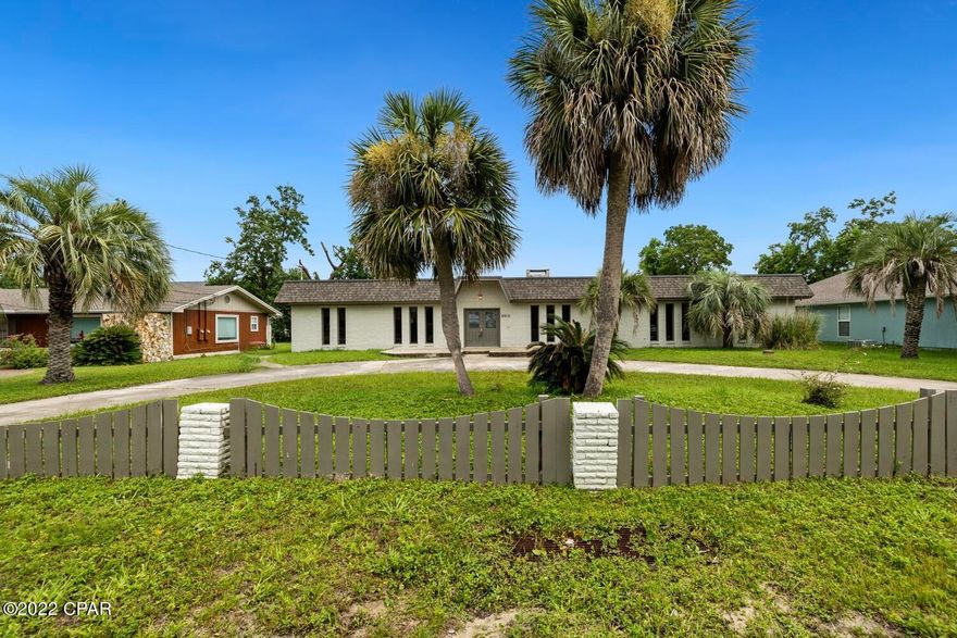 OWNER FINANCING AVAILABLE!! 4br/3ba home located just one block off 23rd St. Located near shopping, dining and much more. New counter tops, new appliances, new cabinets, new flooring, new roof. Beautiful granite countertops in kitchen and bathrooms. Spacious kitchen. Home has been entirely remodeled. HUGE great room. Mother in law quarter. Large workshop!  It can be either a He-shed or a she-shed   Plenty of space for your family. Call your agent for a showing today!