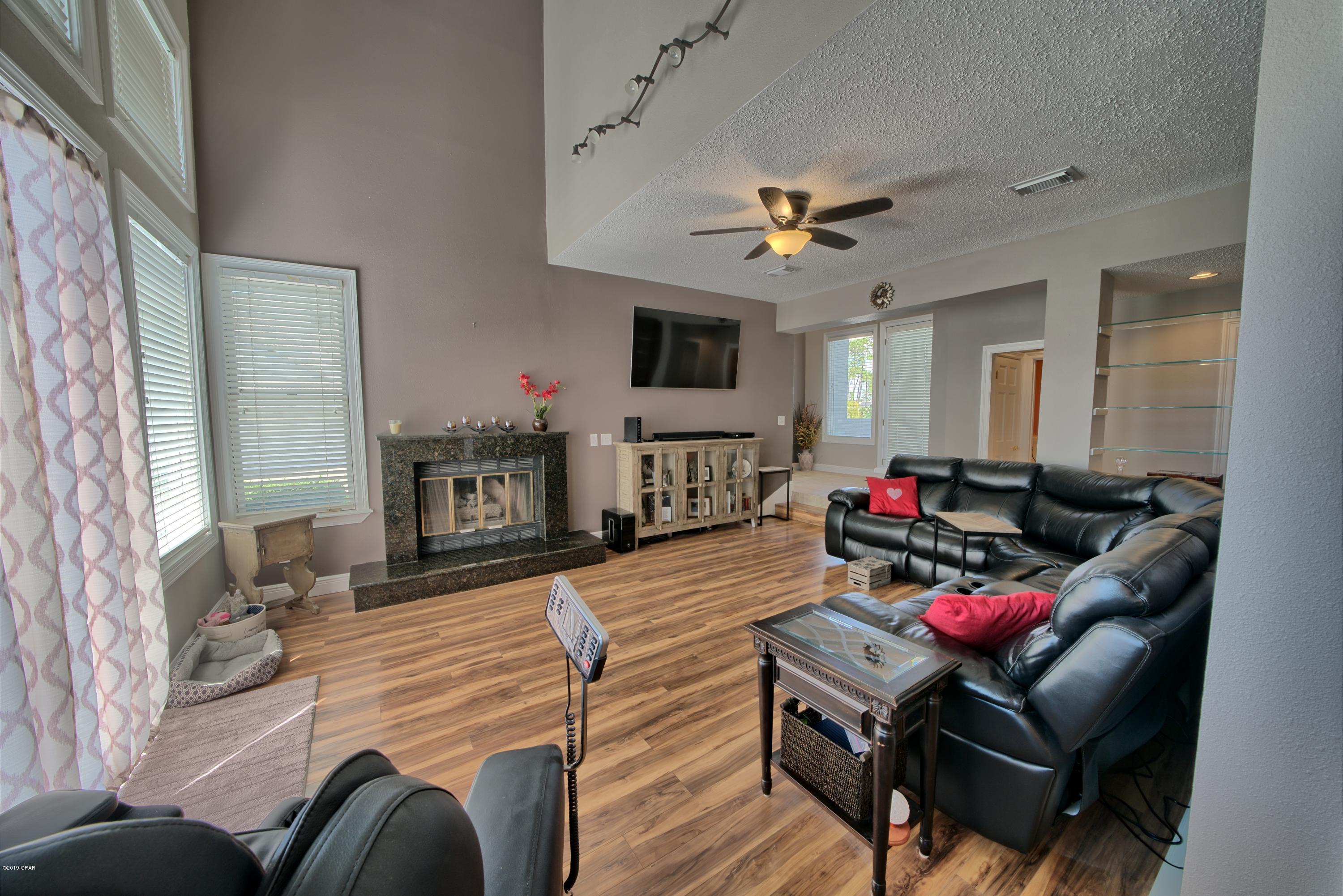 Marina Club Village - Residential