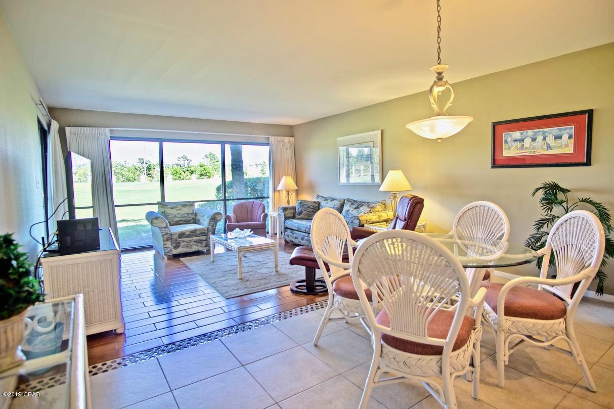 Edgewater Golf Villas V-A - Residential