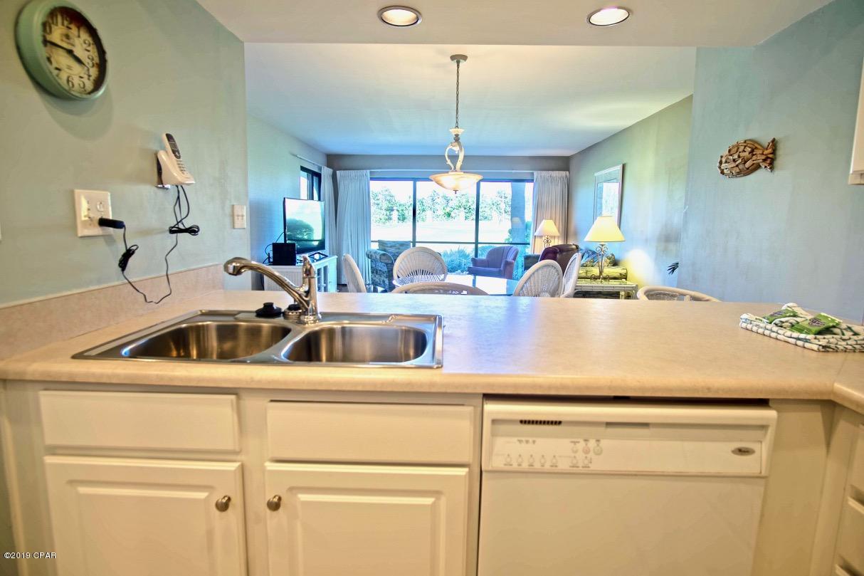 Edgewater Golf Villas V-A - Residential