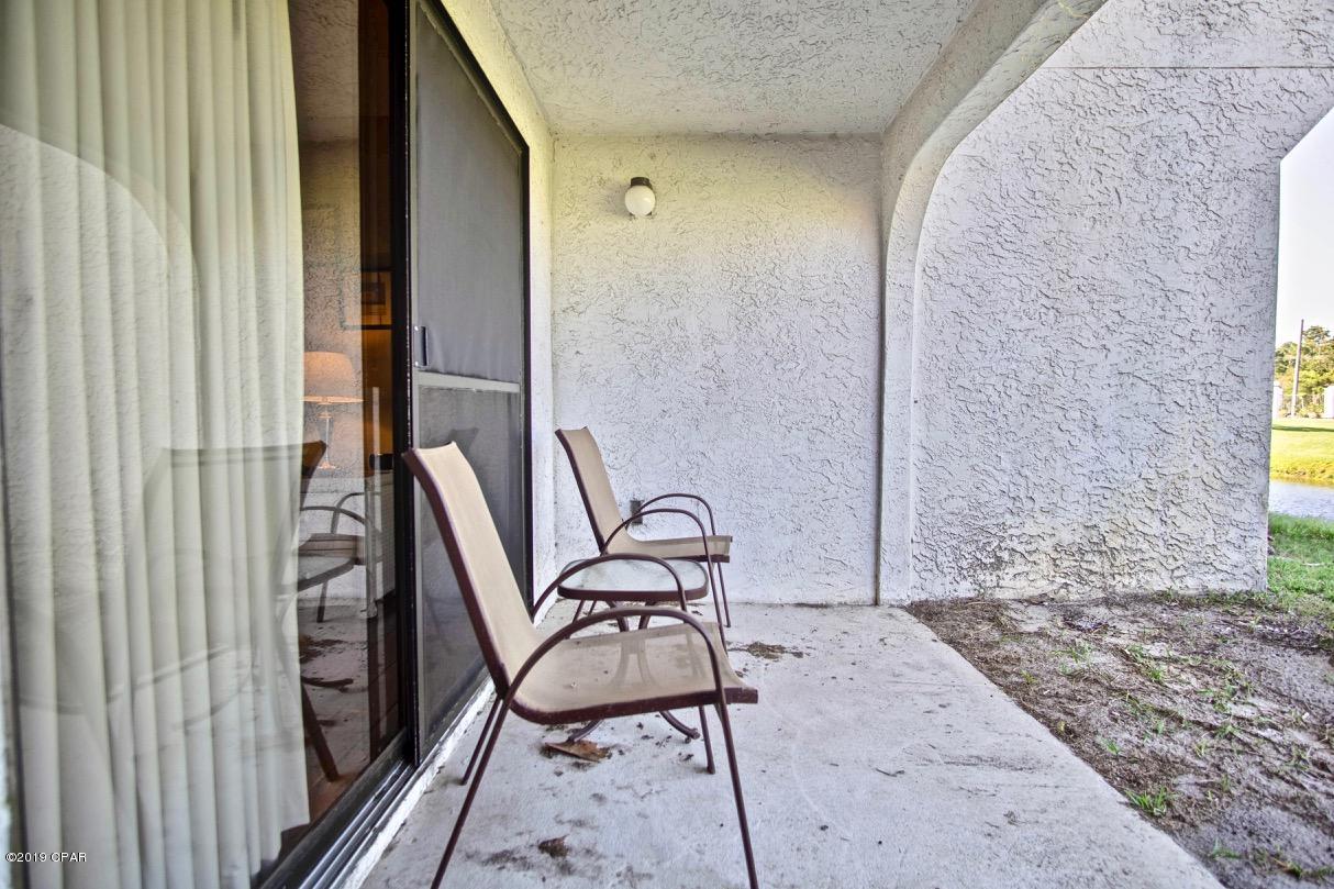 Edgewater Golf Villas V-A - Residential