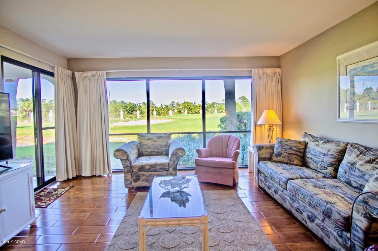 Edgewater Golf Villas V-A - Residential