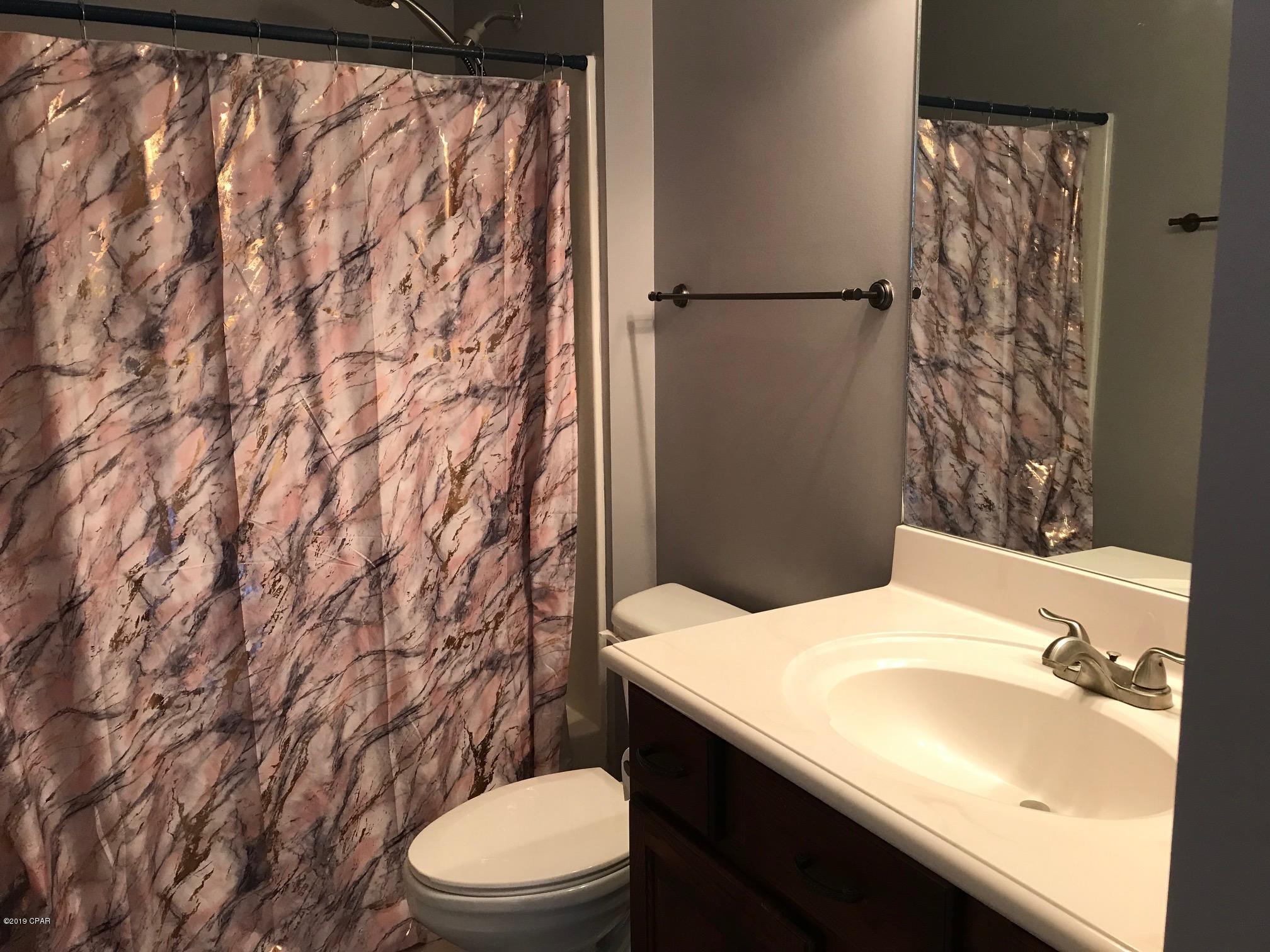 Ashlee Manor - Residential