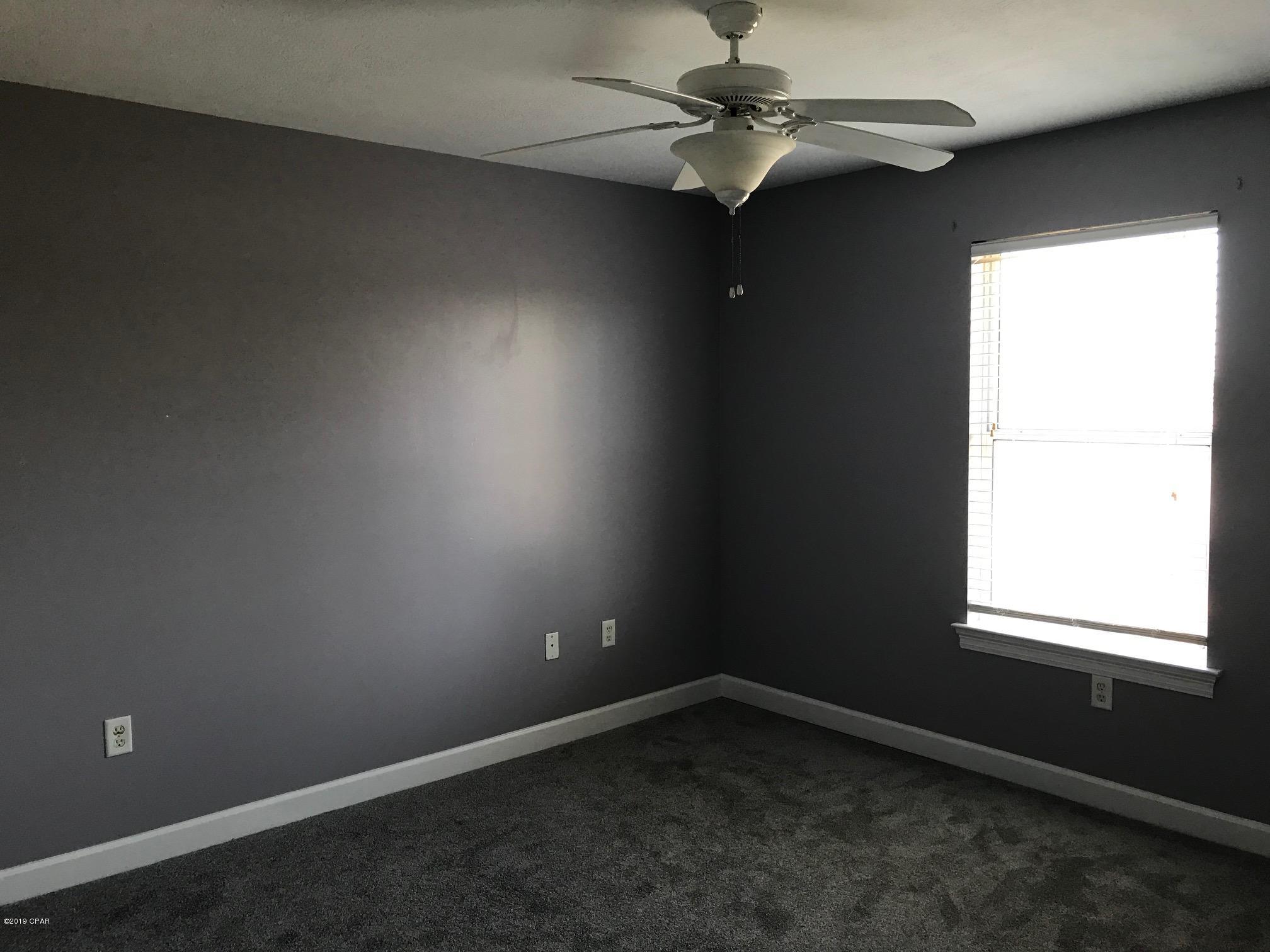 Ashlee Manor - Residential