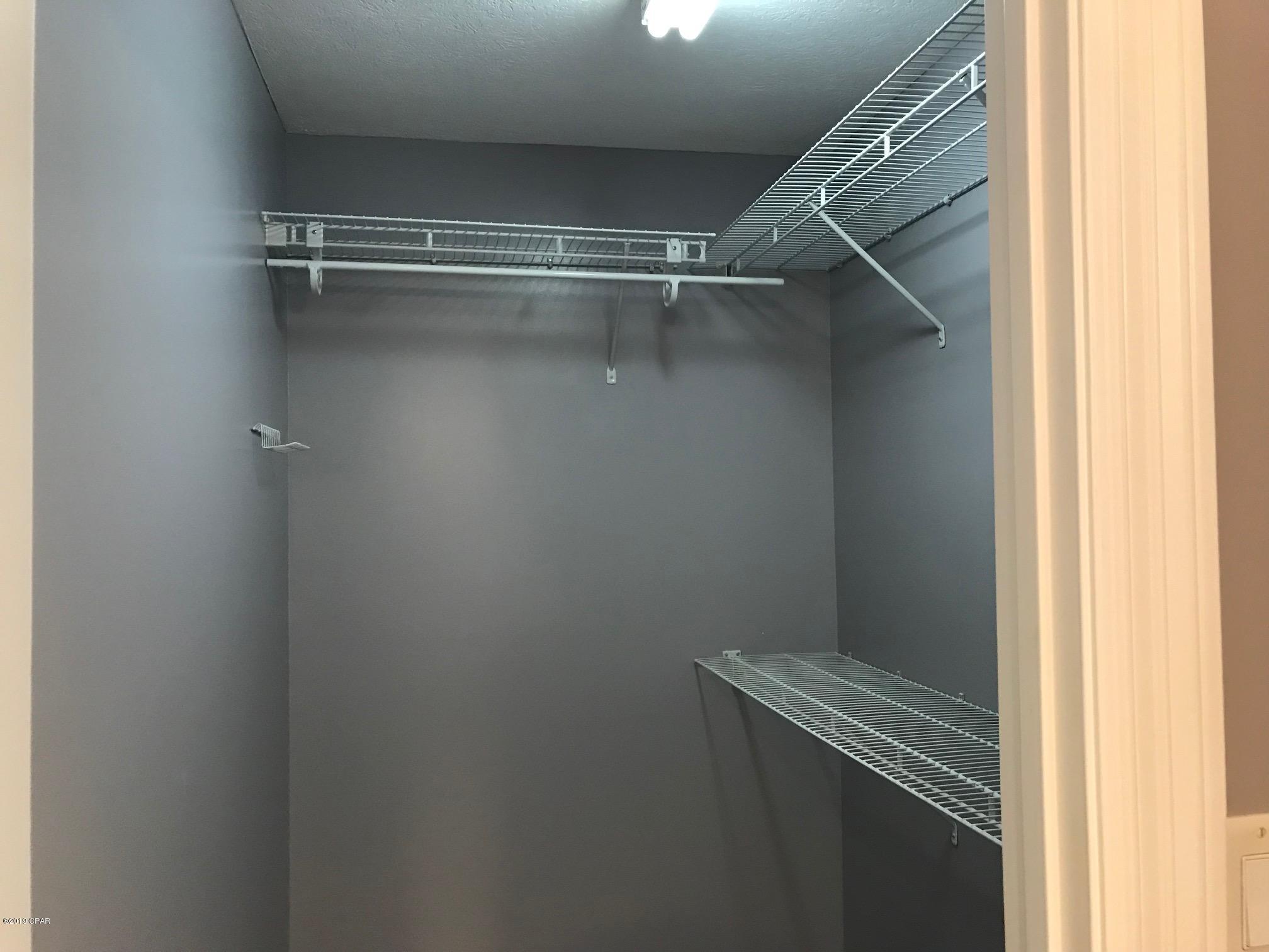 Ashlee Manor - Residential