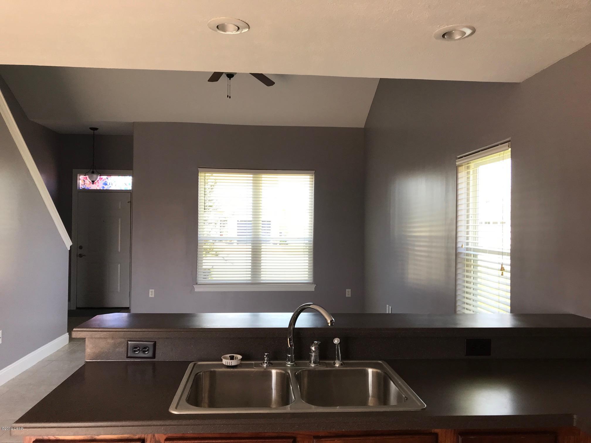 Ashlee Manor - Residential