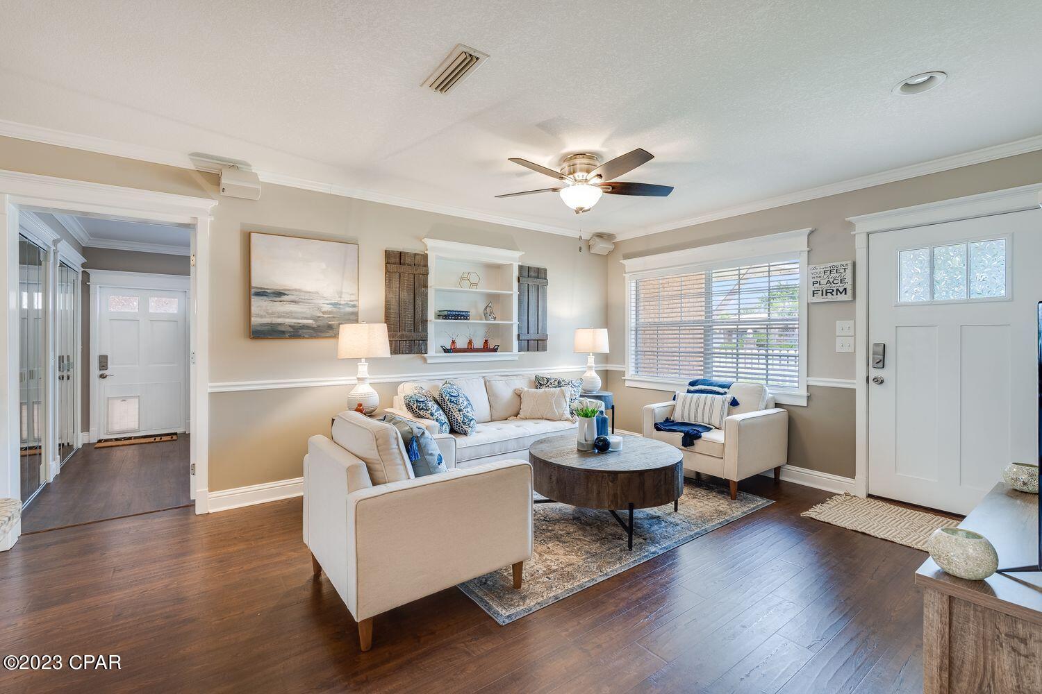 El Centro Beach - Residential