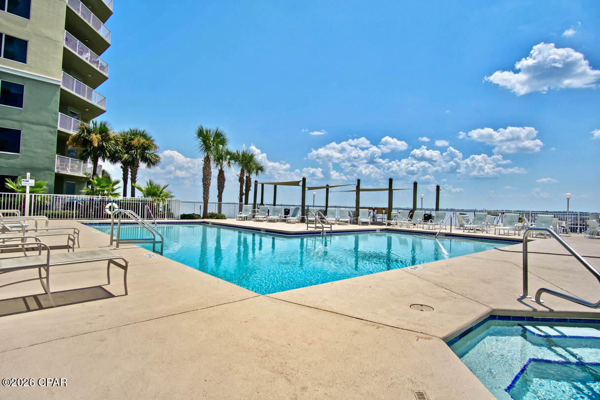 Hibiscus By The Bay - Residential