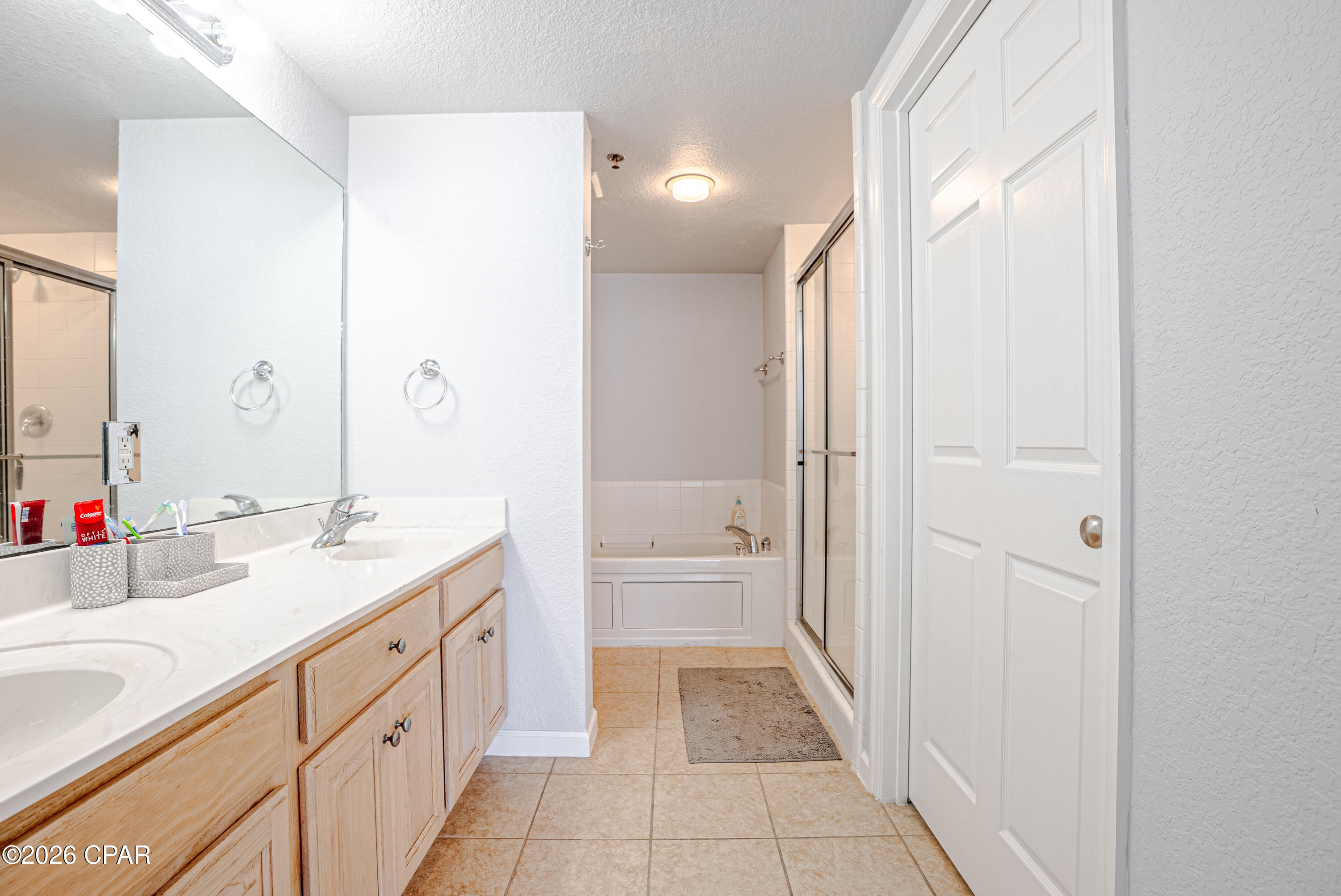 Hibiscus By The Bay - Residential