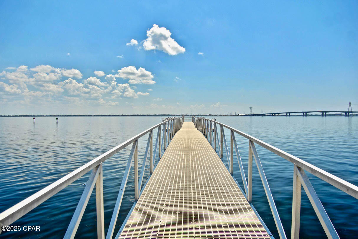 Hibiscus By The Bay - Residential