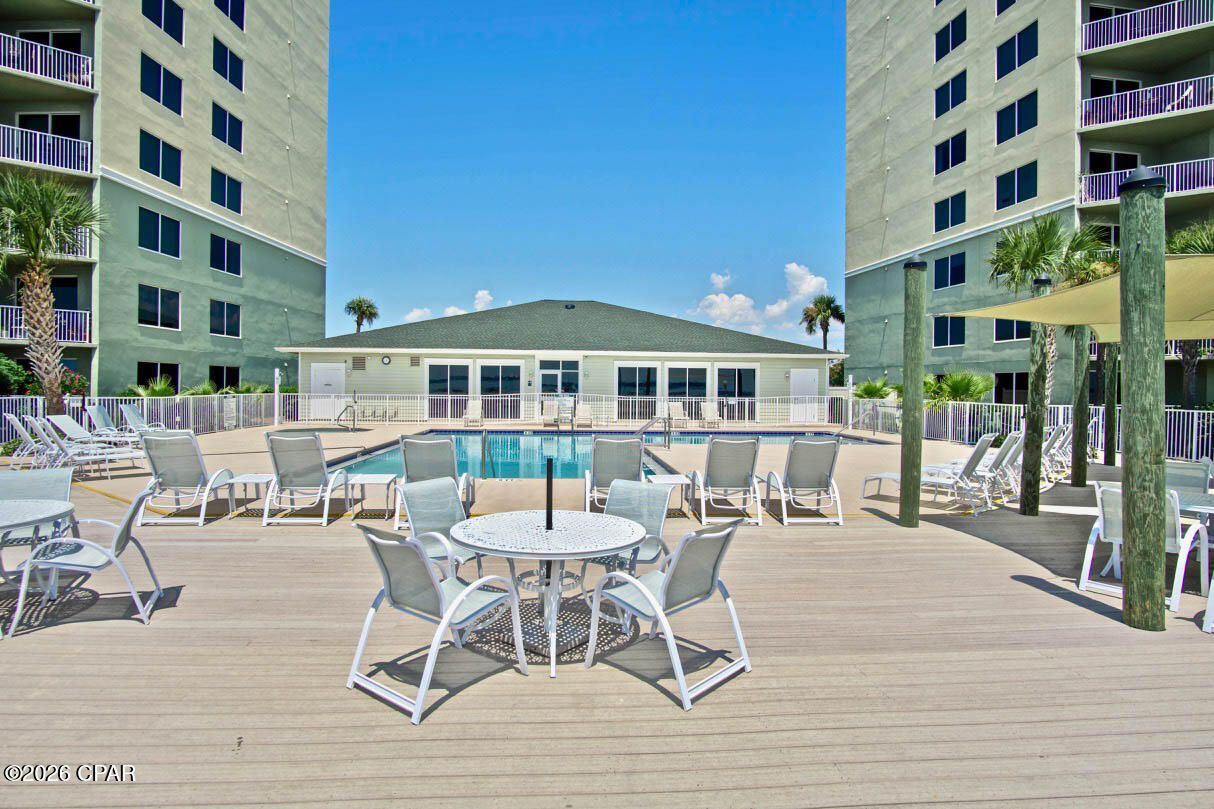 Hibiscus By The Bay - Residential