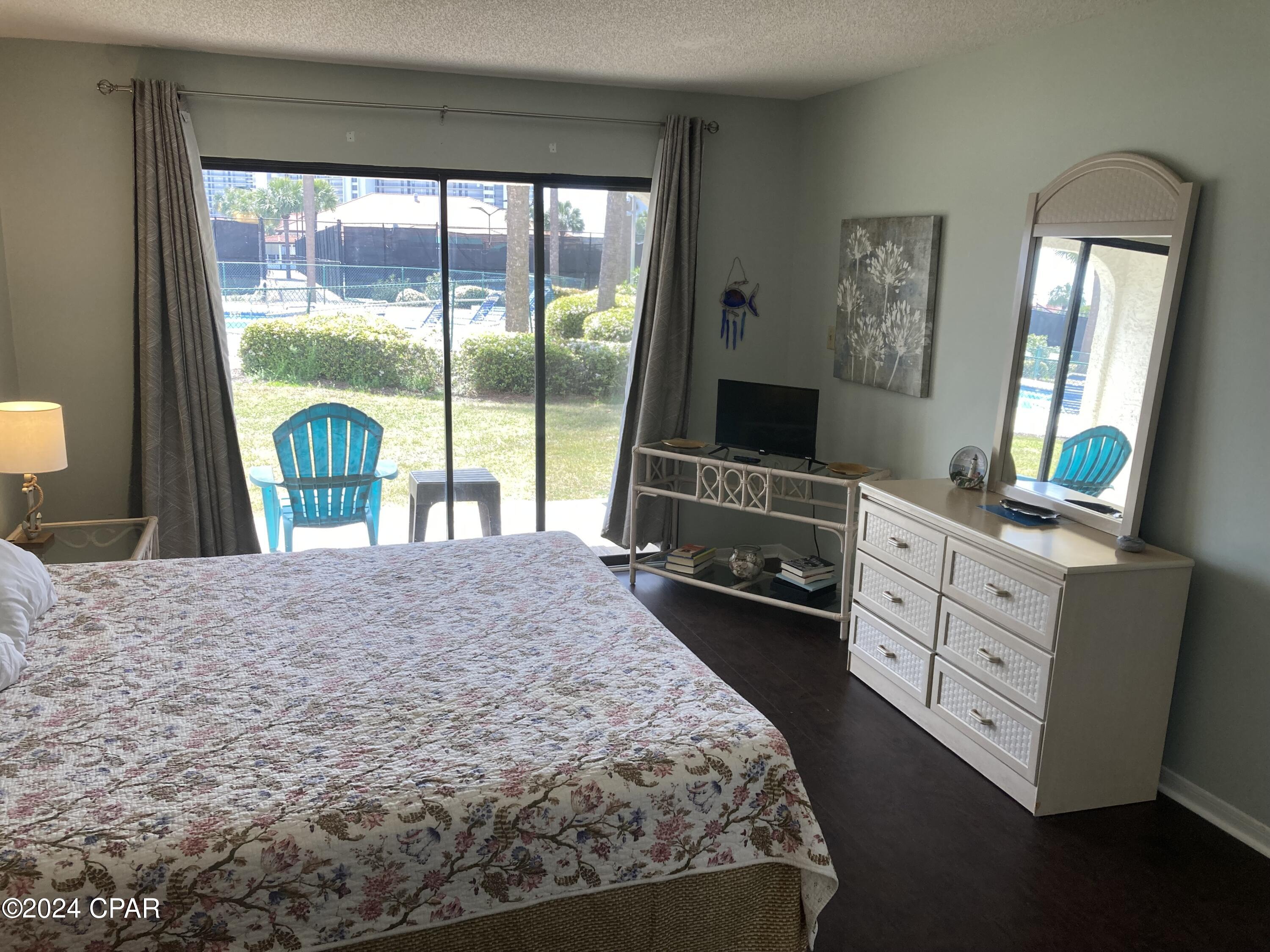 Edgewater Golf Villas 1 - Residential