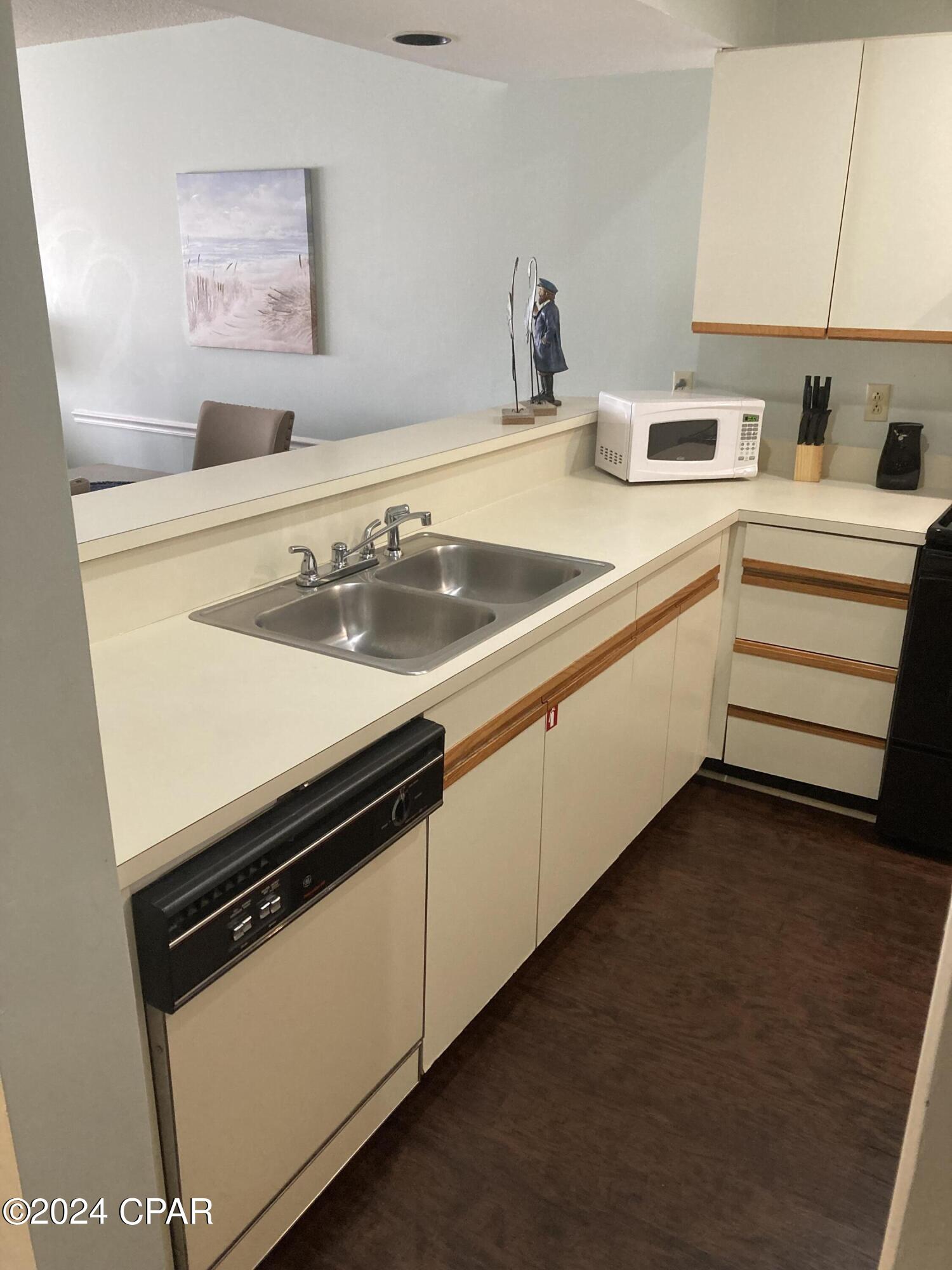 Edgewater Golf Villas 1 - Residential